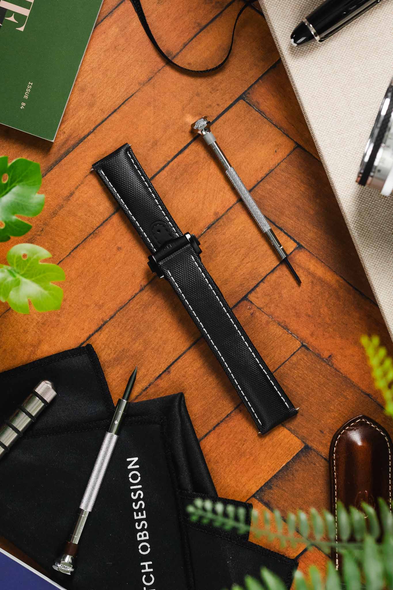 Artem Straps Loop-less™ Deployment Clasp – Diamond-Like Carbon - Image 6