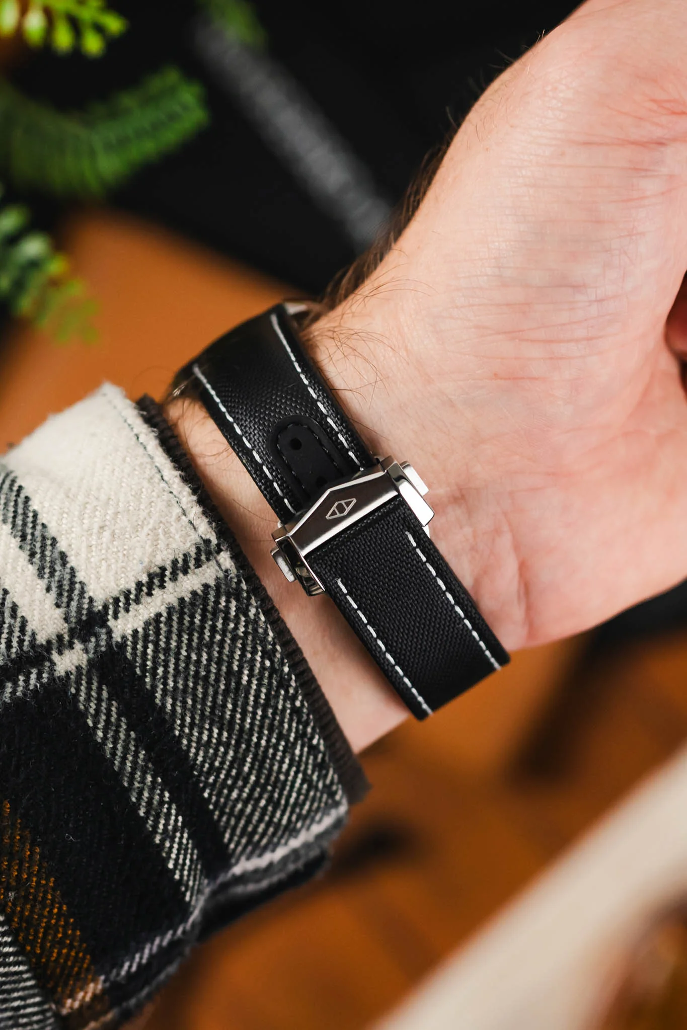 Artem Straps Loop-less™ Deployment Clasp – Stainless Steel - Image 2