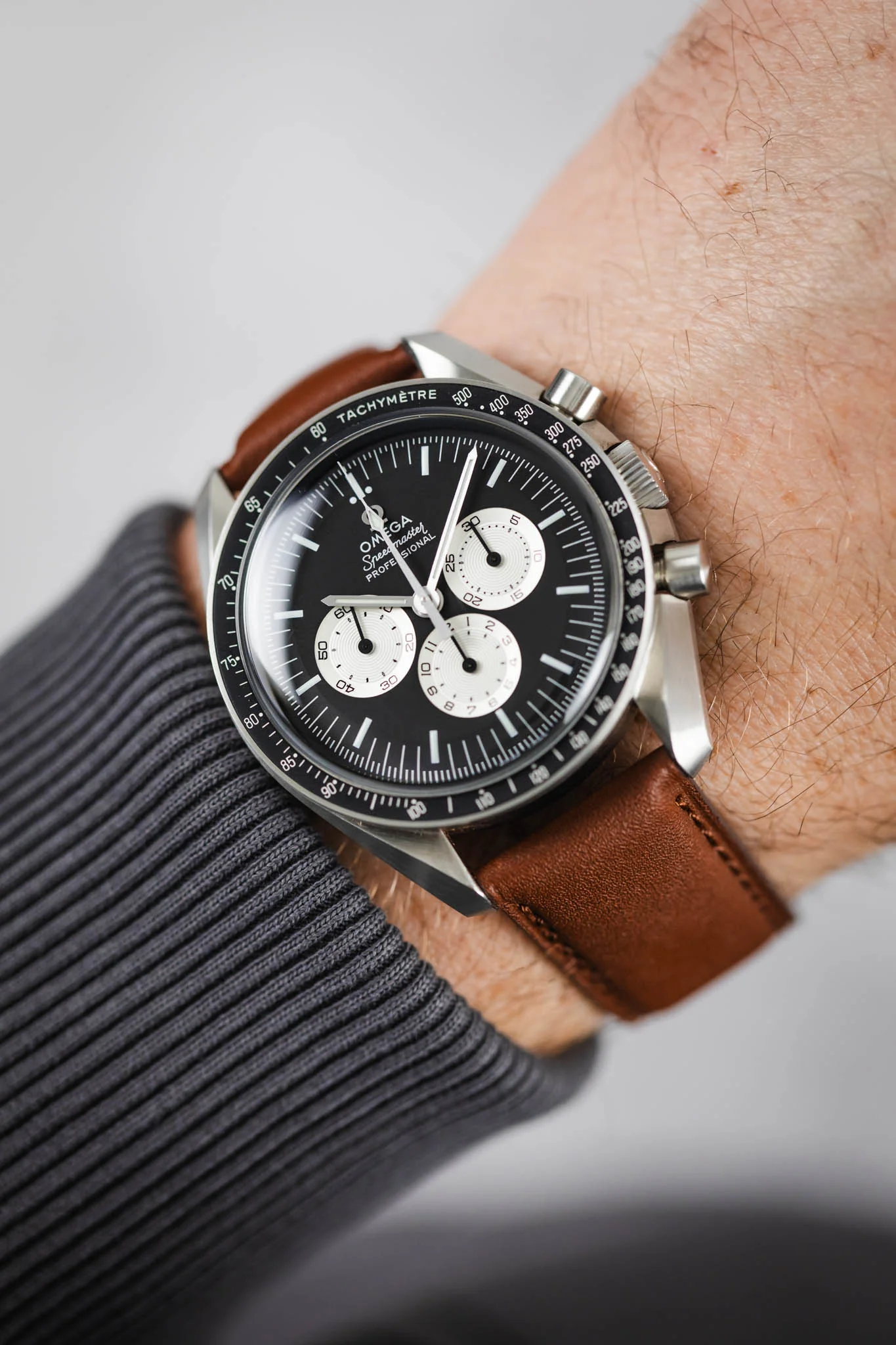 Lunar Deployment Baranil Watch Strap in Cognac - Image 2