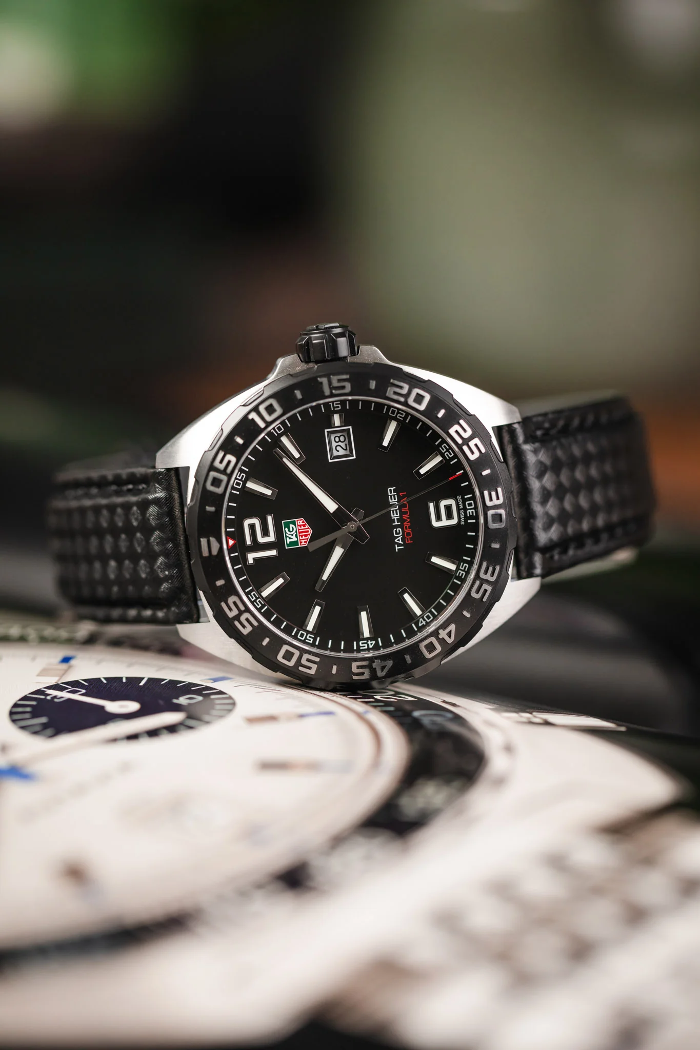 Morellato BIKING Carbon Fibre-Embossed Calfskin Leather Watch Strap in BLACK with BLACK Stitch - Image 4