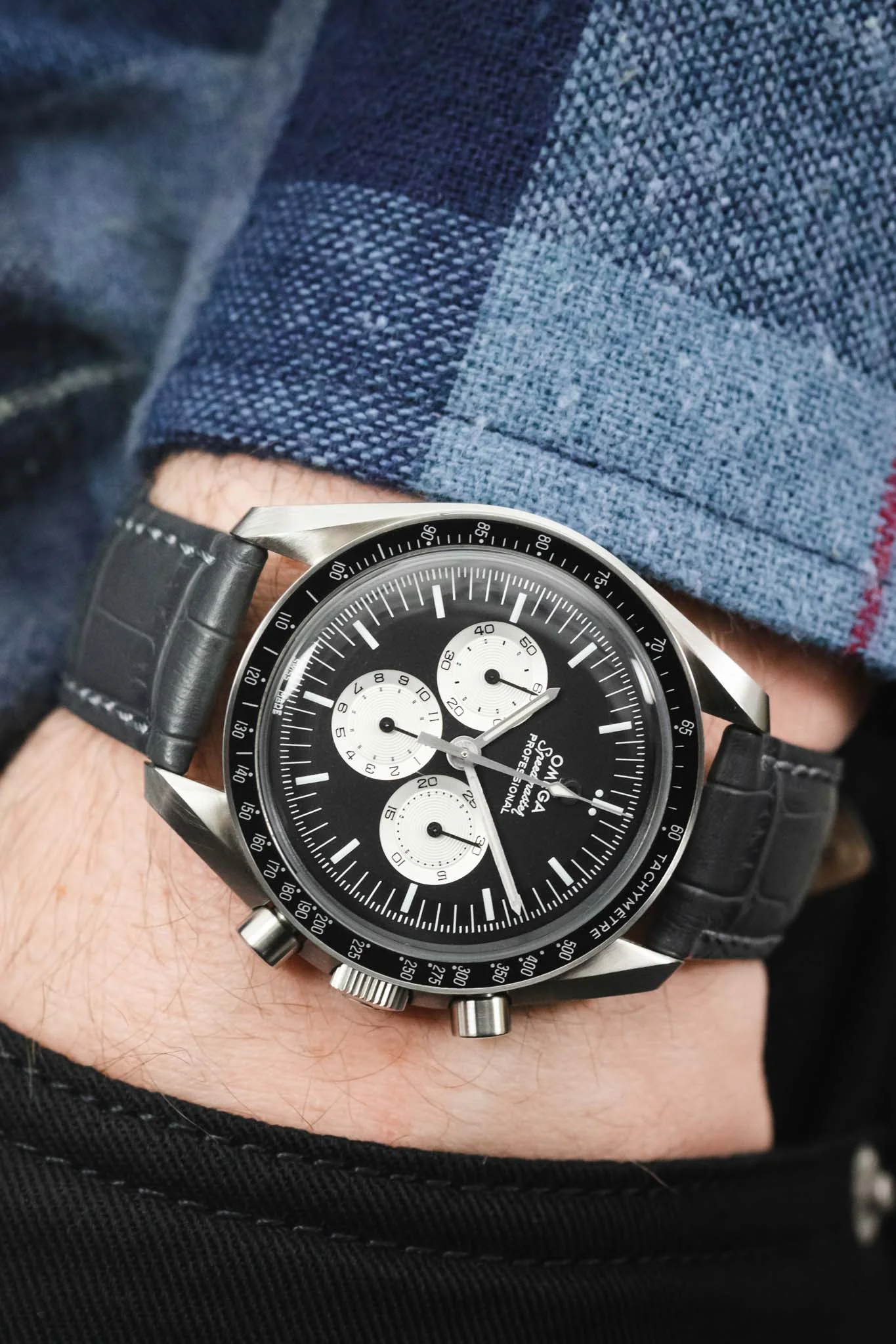 Morellato BOLLE Alligator-Embossed Calfskin Leather Watch Strap in DARK GREY - Image 6