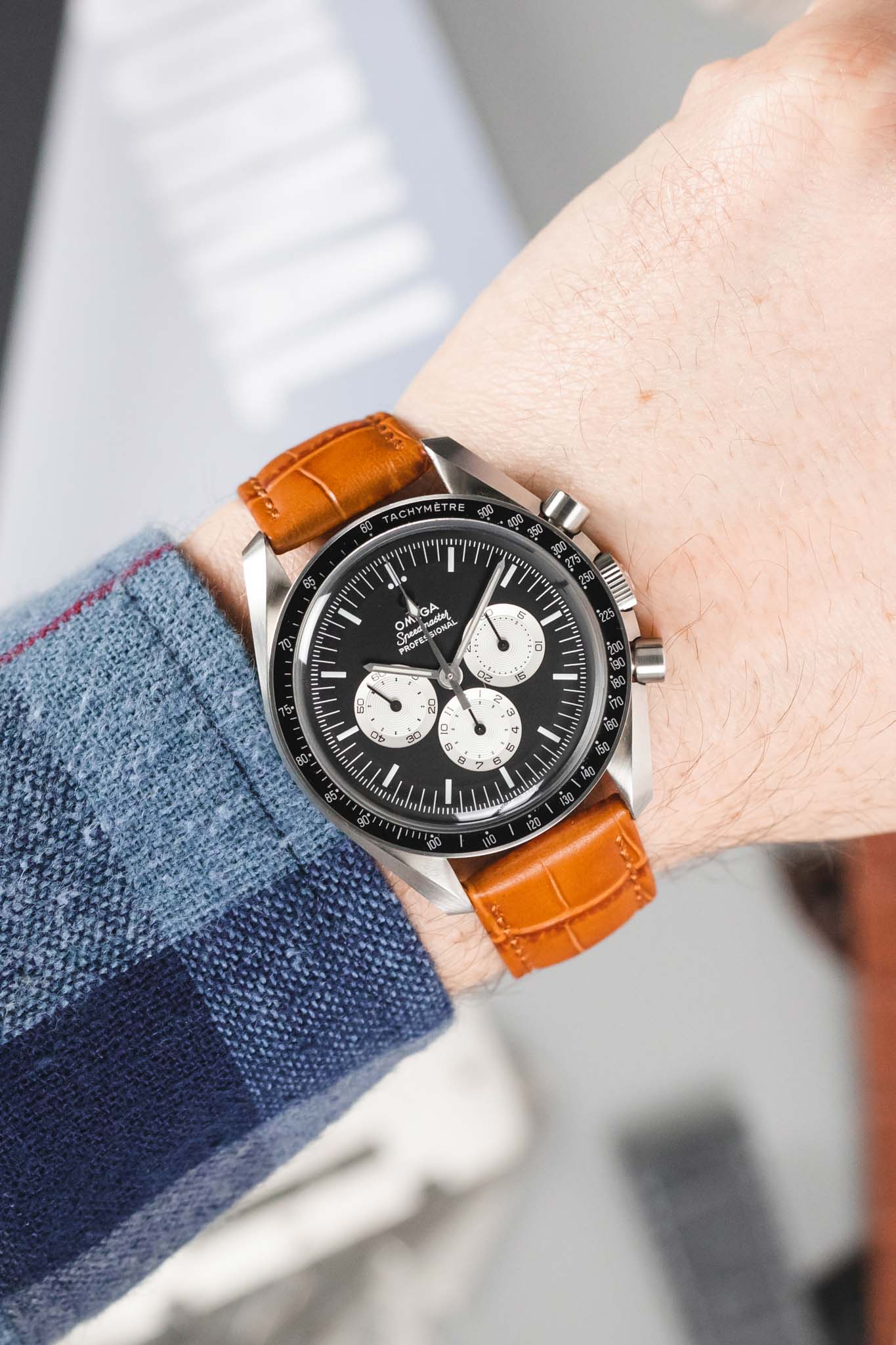 Morellato BOLLE Alligator-Embossed Calfskin Leather Watch Strap in HONEY - Image 2