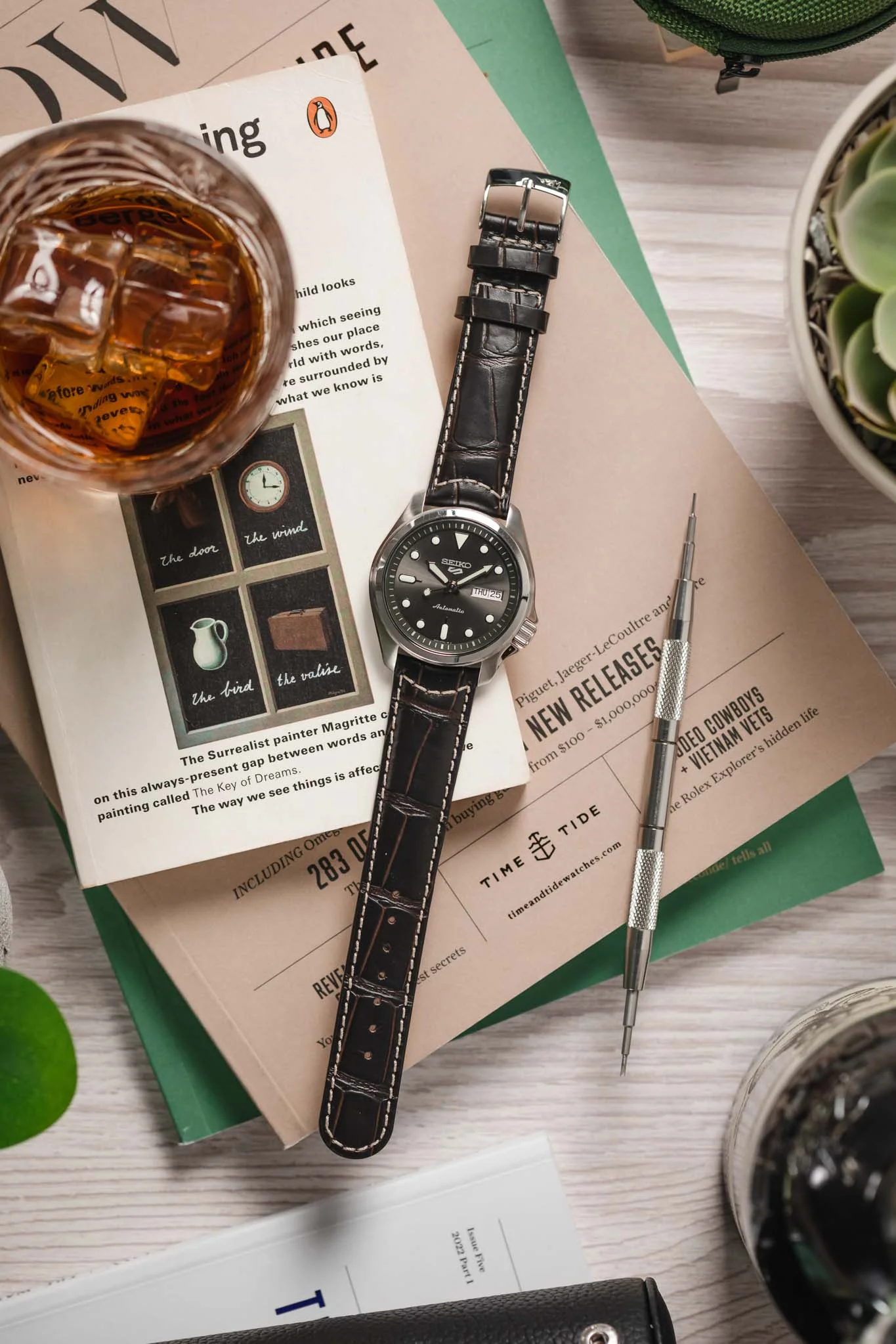 Morellato GUTTUSO Alligator-Embossed Leather Watch Strap in BROWN - Image 6