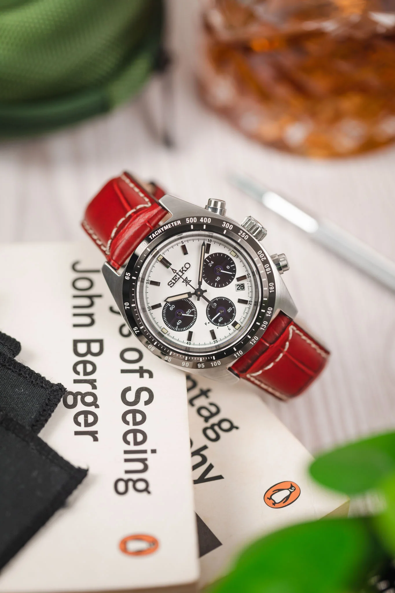Morellato GUTTUSO Alligator-Embossed Leather Watch Strap in BURGUNDY - Image 4