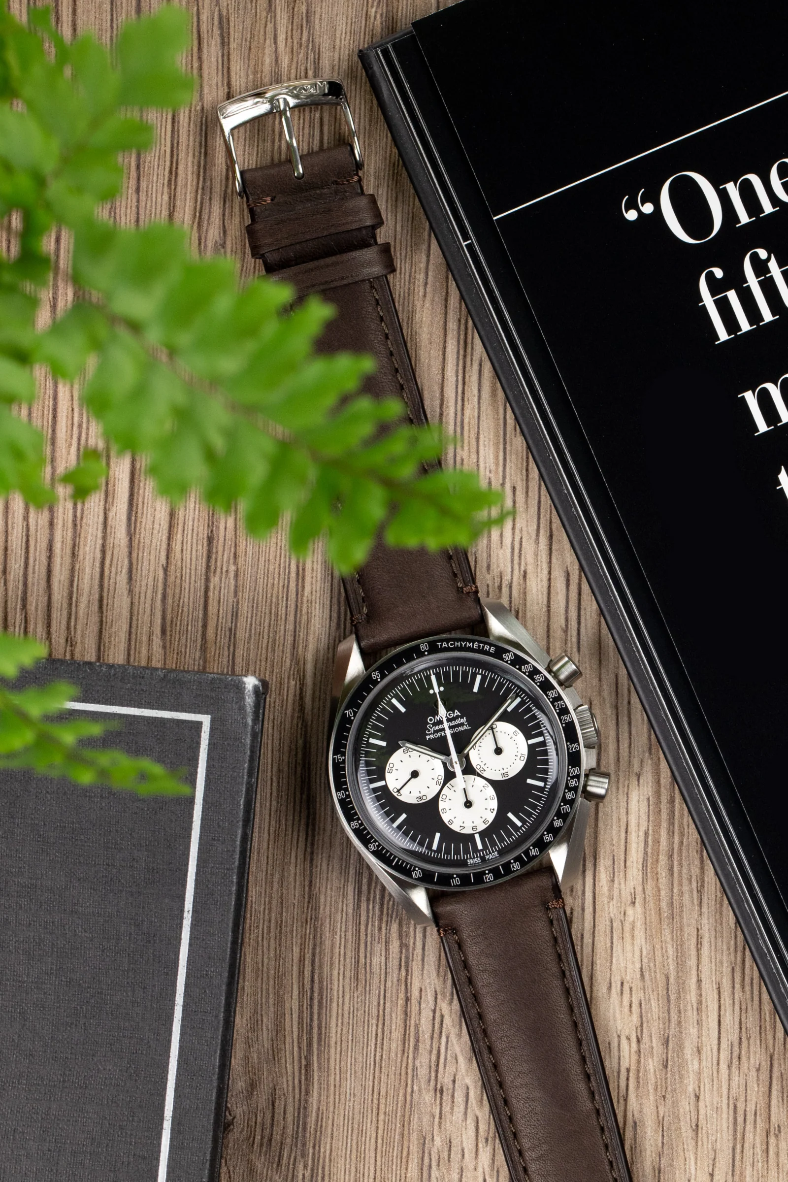 Morellato LEVY Vintage Calfskin Leather Watch Strap in DARK BROWN - Image 2