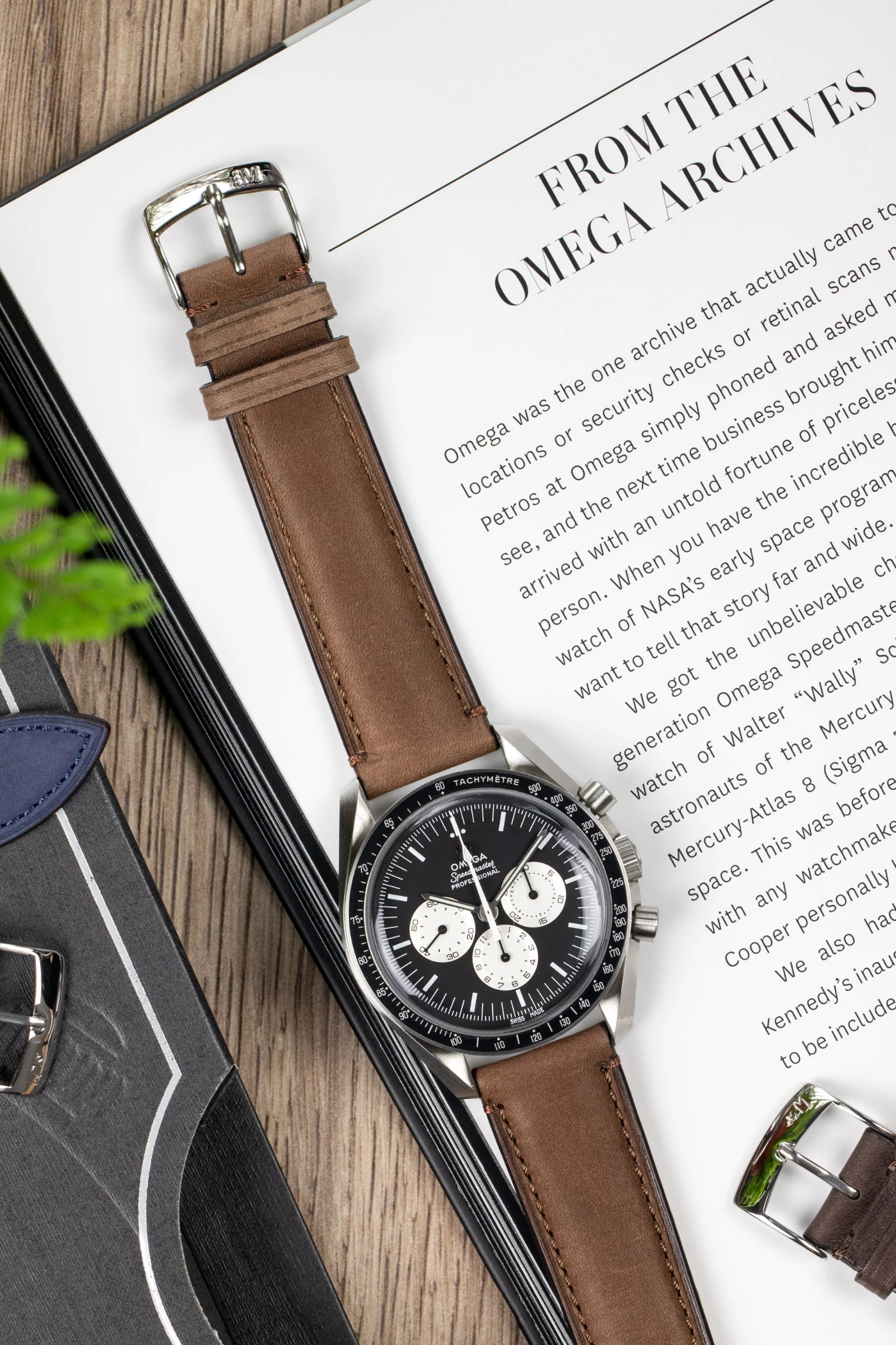 Morellato LEVY Vintage Calfskin Leather Watch Strap in BROWN - Image 2