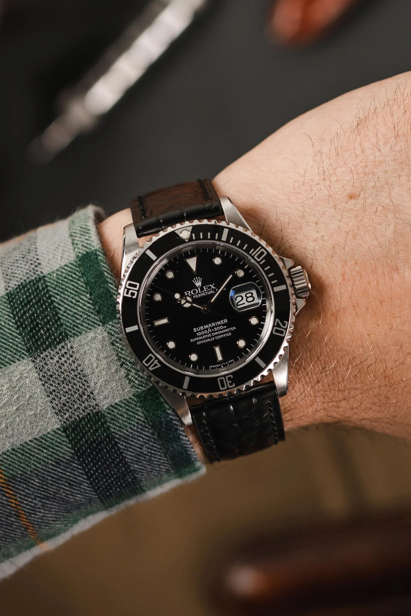 Morellato LIVERPOOL Crocodile-Embossed Calfskin Leather Performance Watch Strap in BLACK - Image 2