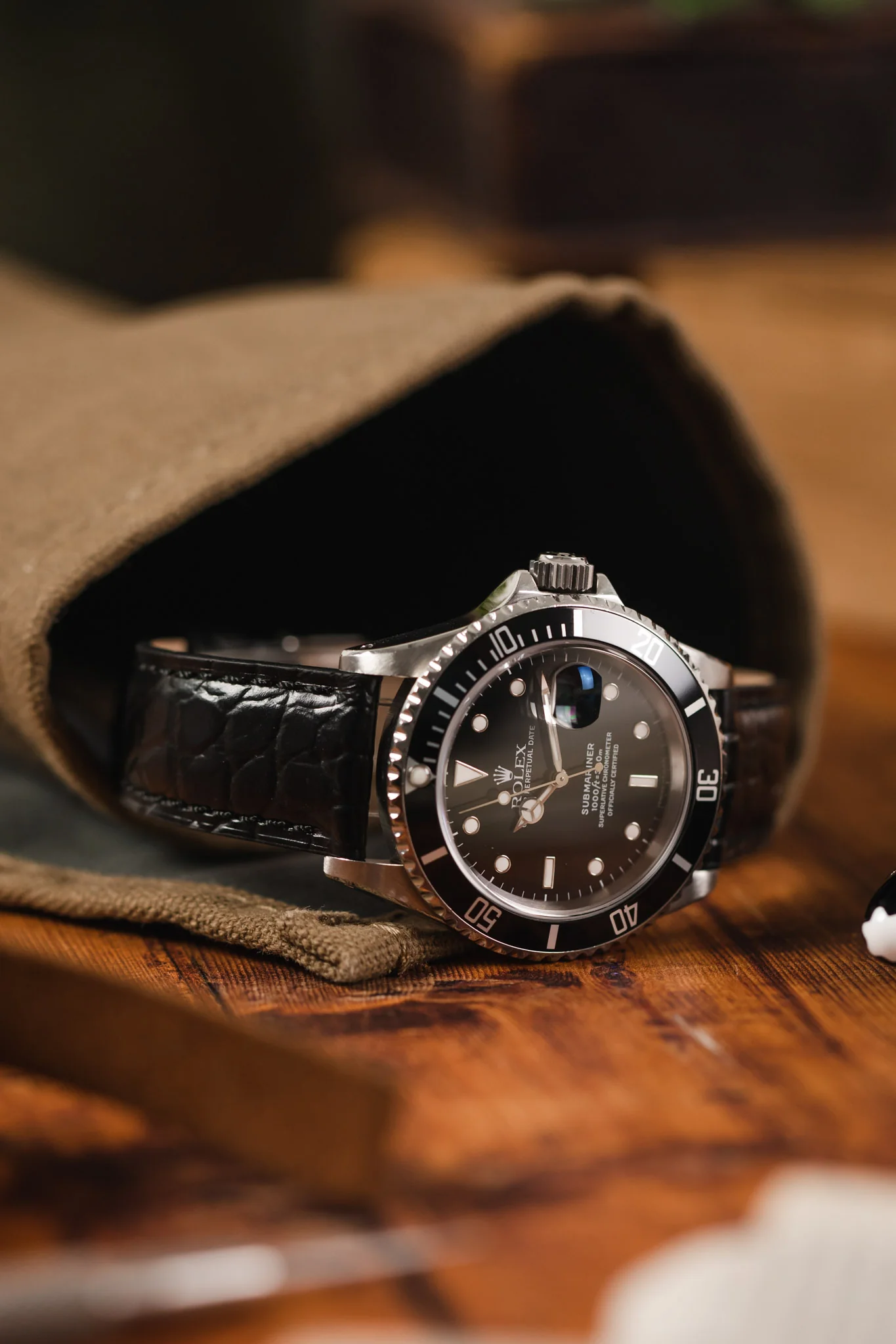 Morellato LIVERPOOL Crocodile-Embossed Calfskin Leather Performance Watch Strap in BLACK - Image 4