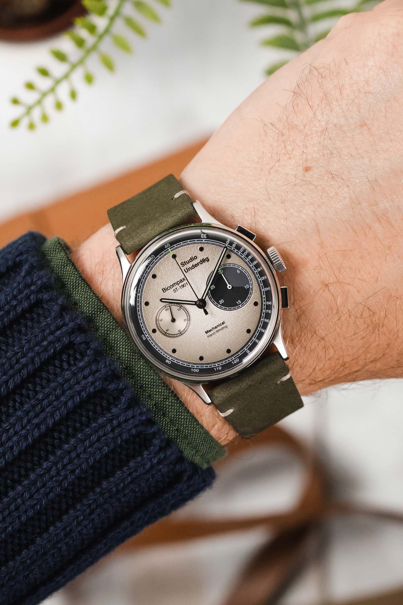 Morellato POLLOCK Vintage Lug-Stitched Calfskin Leather Watch Strap in GREEN - Image 2
