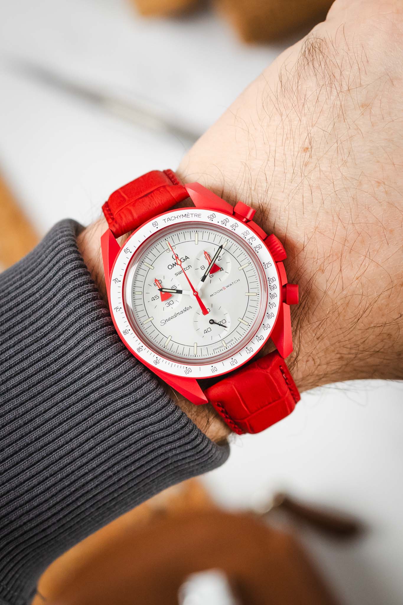 Morellato SOCCER Alligator-Embossed Calfskin Leather Watch Strap in RED - Image 2