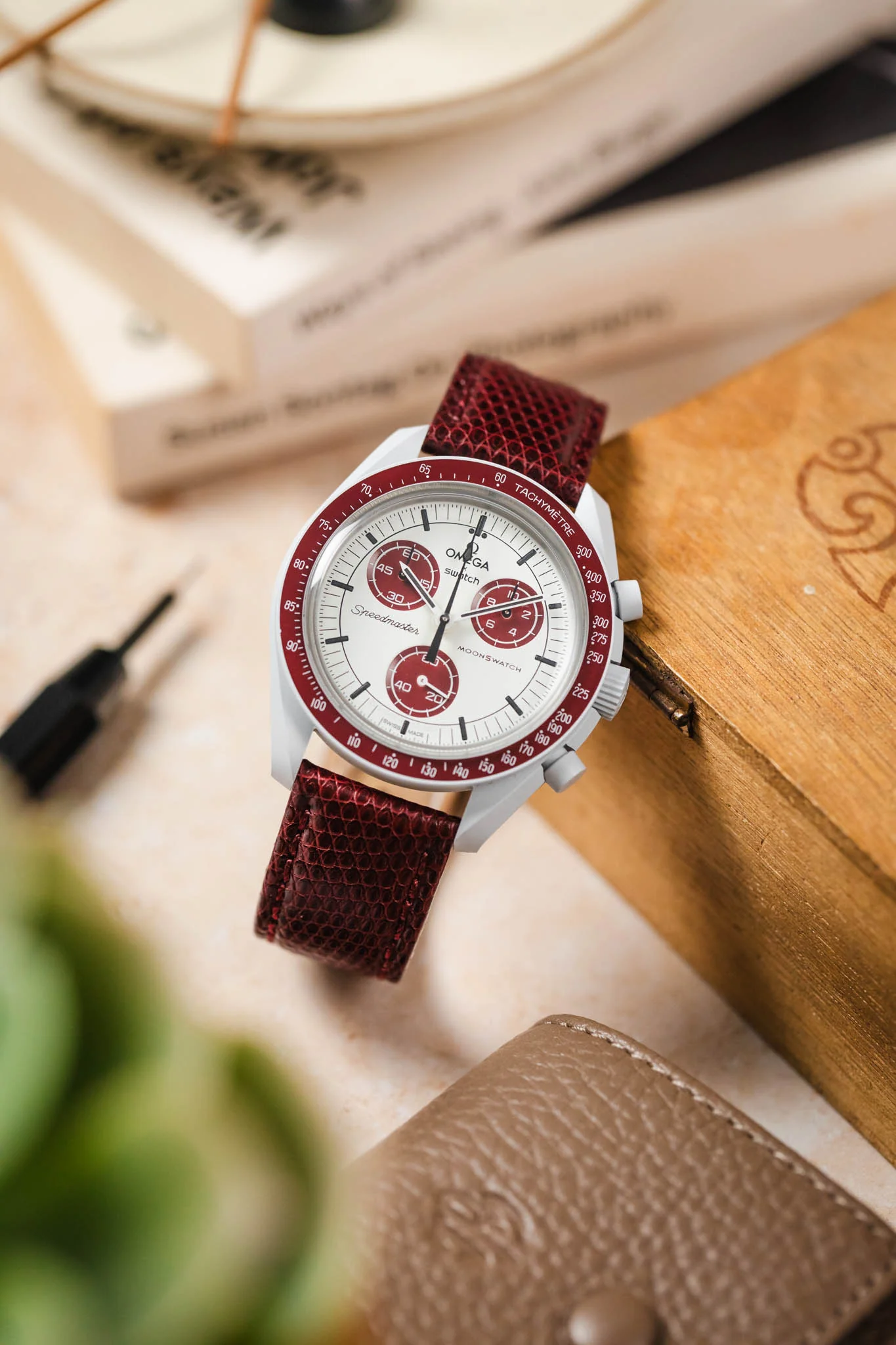 Morellato VIOLINO Genuine Lizard Skin Watch Strap in BURGUNDY - Image 4
