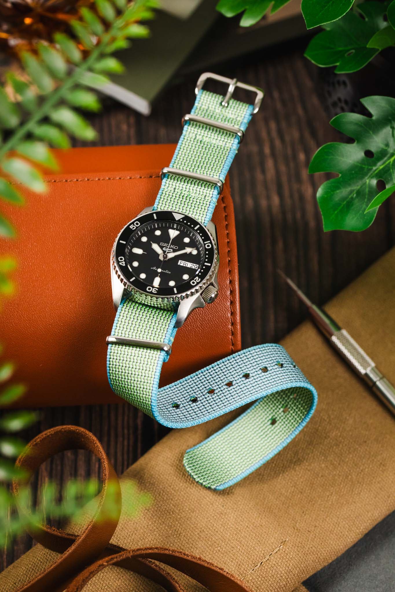 Nylon Watch Strap in APPLE GREEN with Polished Buckle and Keepers - Image 4