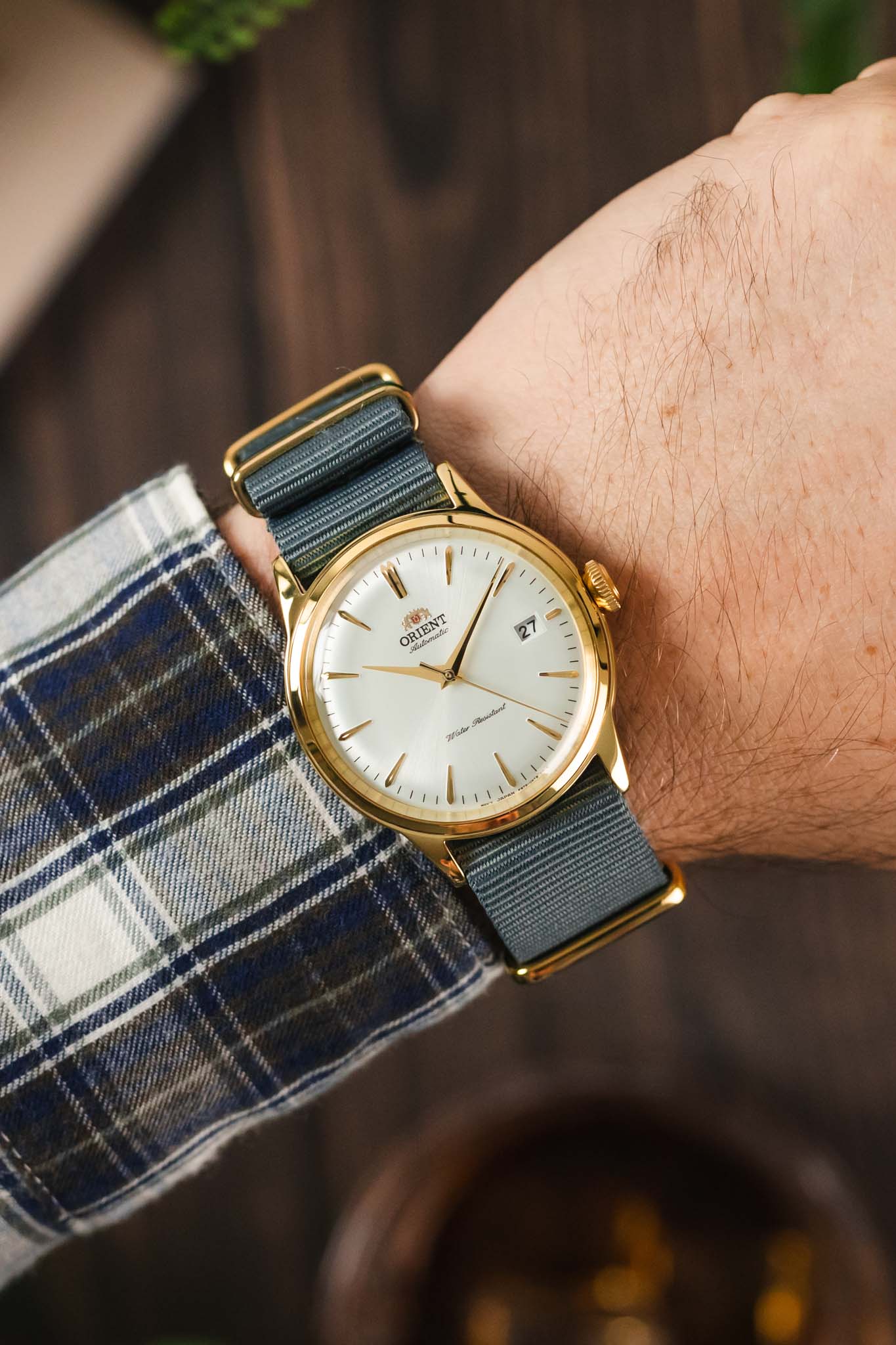 Nylon Watch Strap in GREY with Gold Buckle and Keepers - Image 2