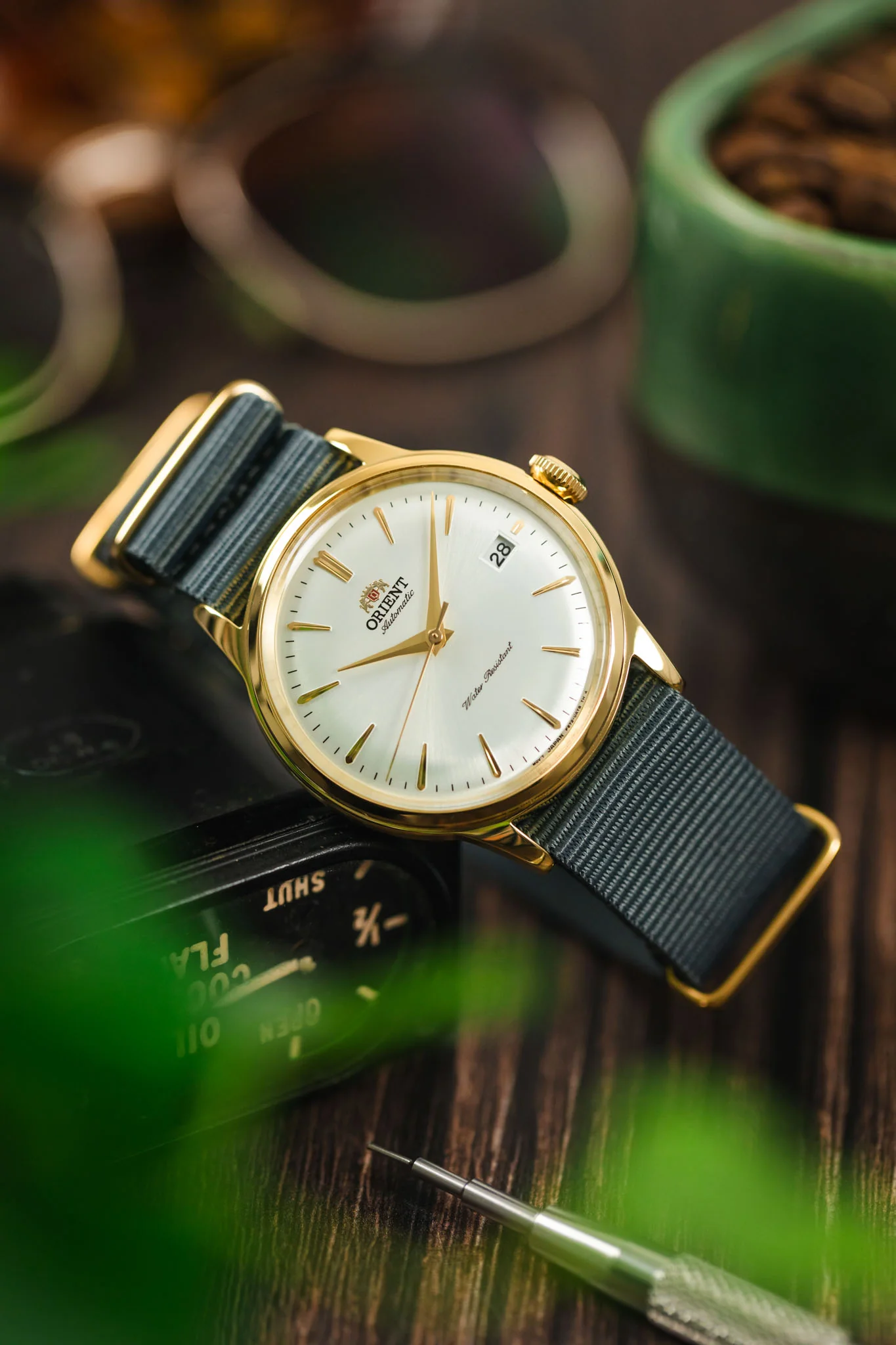 Nylon Watch Strap in GREY with Gold Buckle and Keepers - Image 4