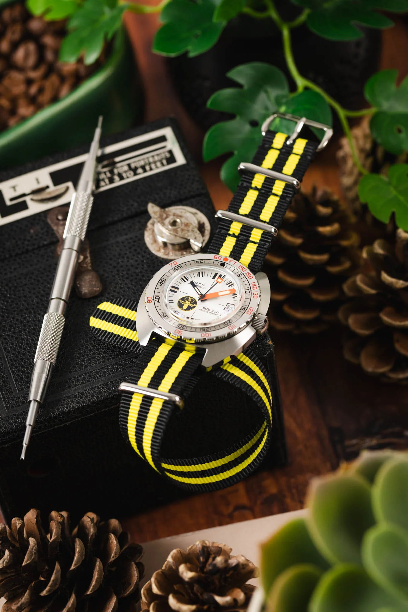 Nylon Watch Strap in BLACK with YELLOW Stripes - Image 4