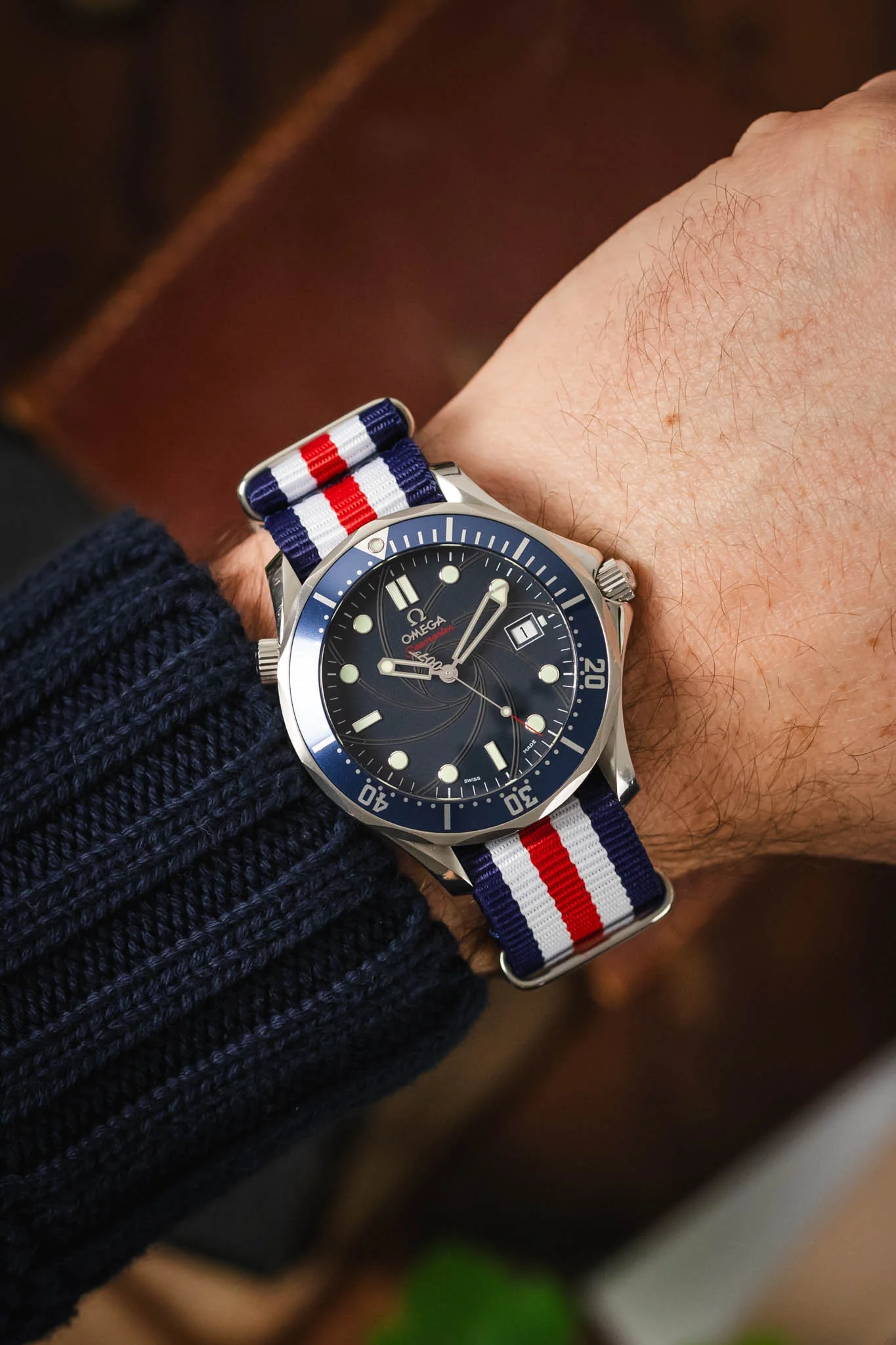 Nylon Watch Strap in BLUE/WHITE/RED Thin Stripes - Image 2