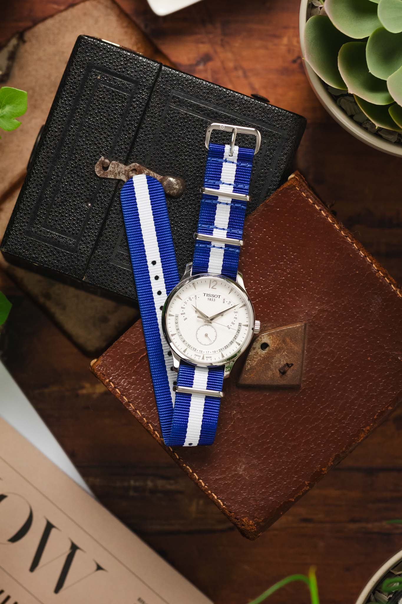 Nylon Watch Strap in ROYAL BLUE with WHITE Stripe - Image 6