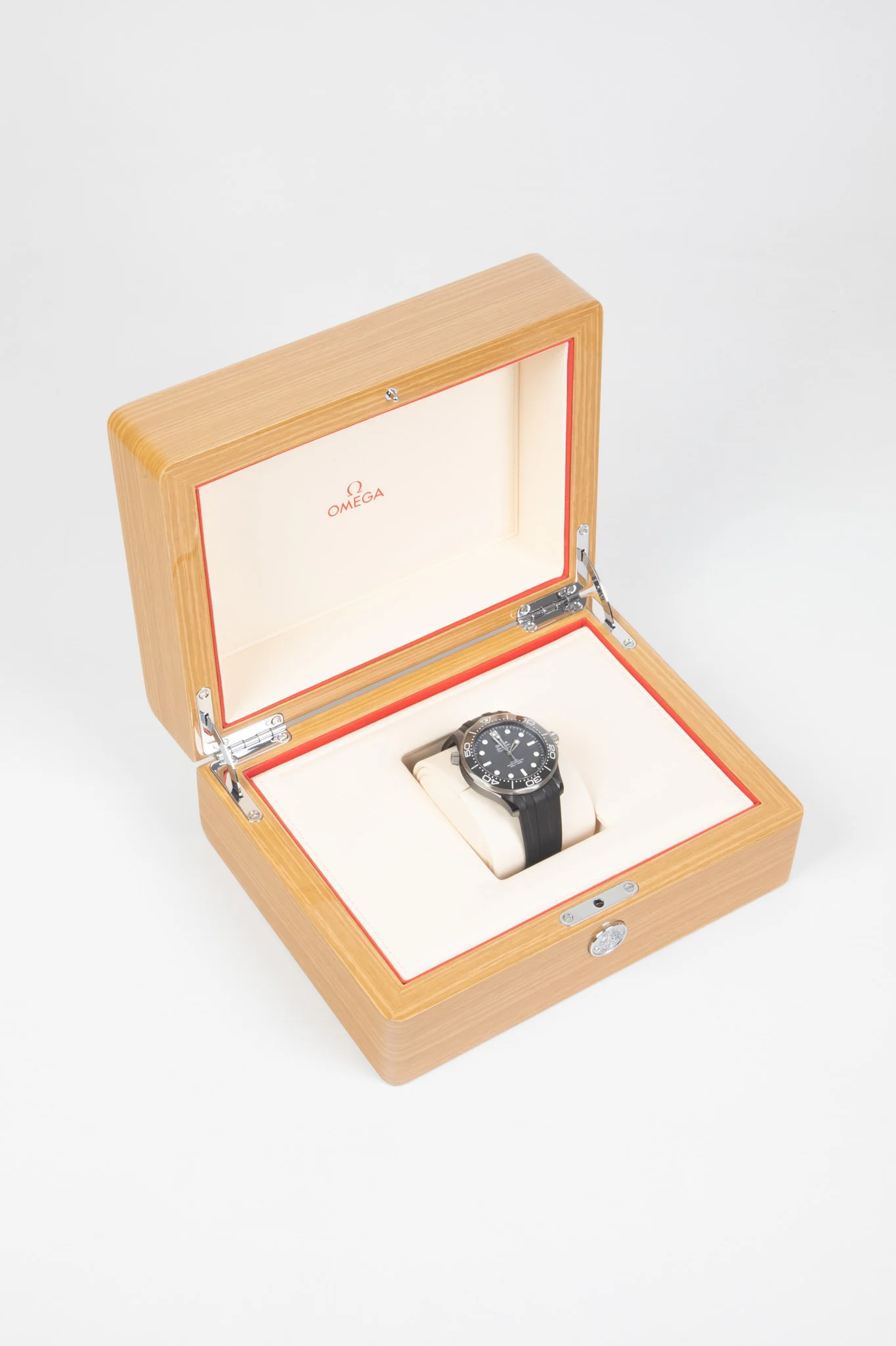 OMEGA 210.92.44.20.01.002 Seamaster Diver 300m Co‑Axial 43.5mm Master Chronometer - Black Dial - Image 9