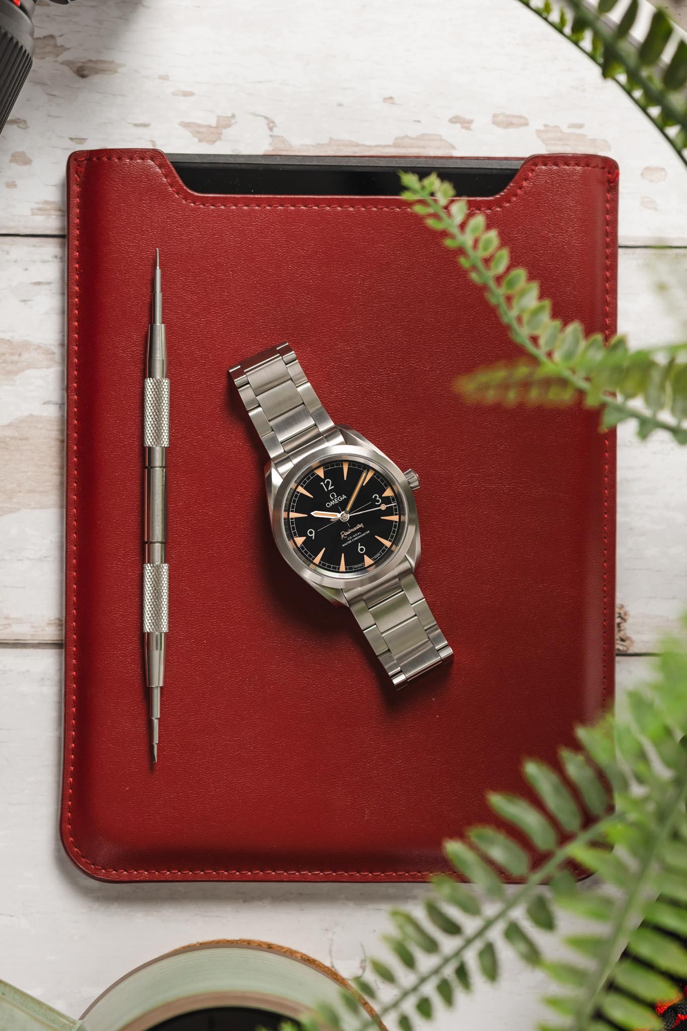 OMEGA 220.10.40.20.01.001 Seamaster Railmaster 40mm Co-Axial Master Chronometer - Brushed Black Dial - Image 4