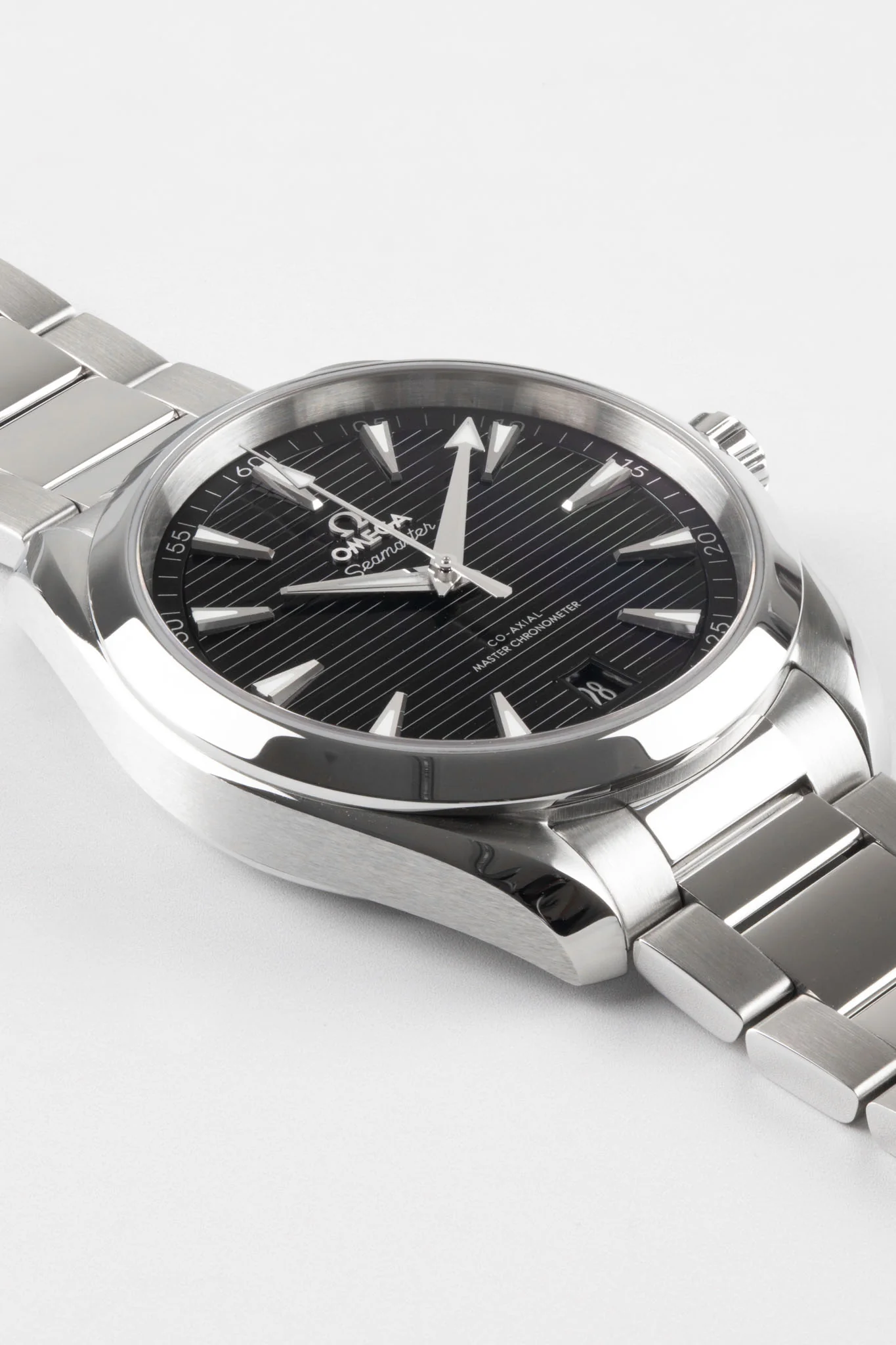 OMEGA 220.10.41.21.01.001 Seamaster Aqua Terra 150m 41mm Co‑Axial Master Chronometer - Teaked Black Dial - Image 3