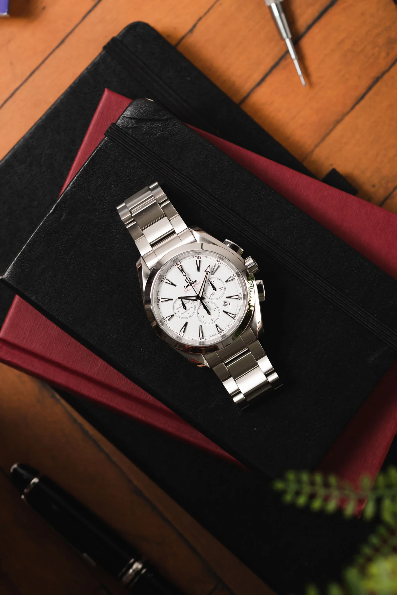 OMEGA 231.10.44.50.04.001 Seamaster Aqua Terra 44mm Automatic Chronograph - White Dial - Image 6