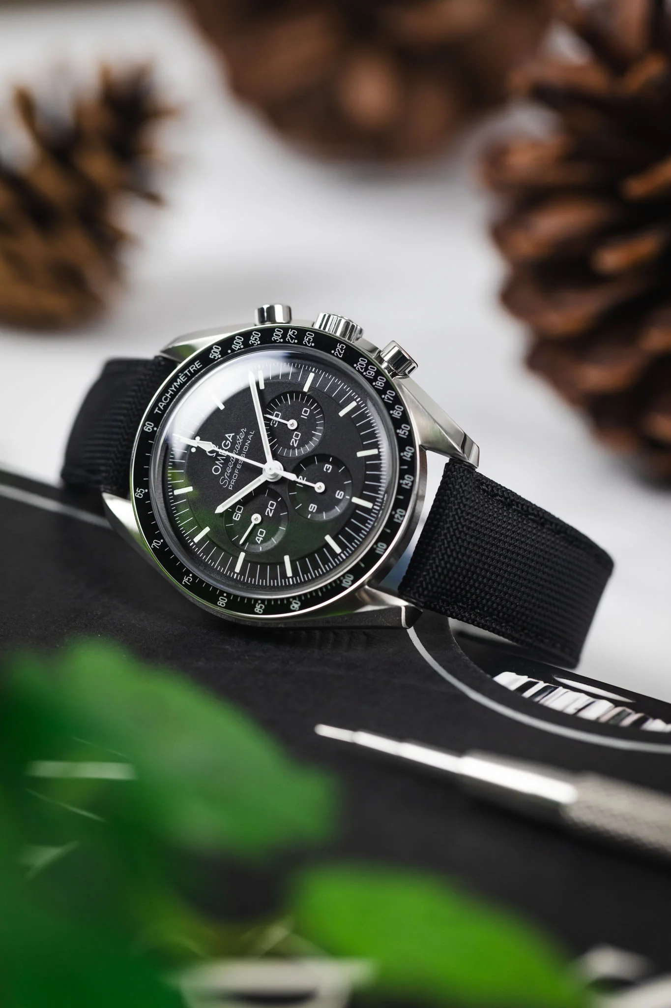 OMEGA Speedmaster Professional Moonwatch 42mm - Black Hesalite Dial - Image 4