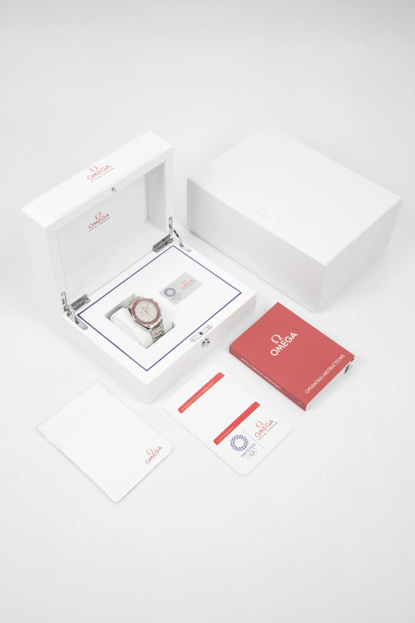 OMEGA Speedmaster Tokyo 2020 Rising Sun Watch - Image 10