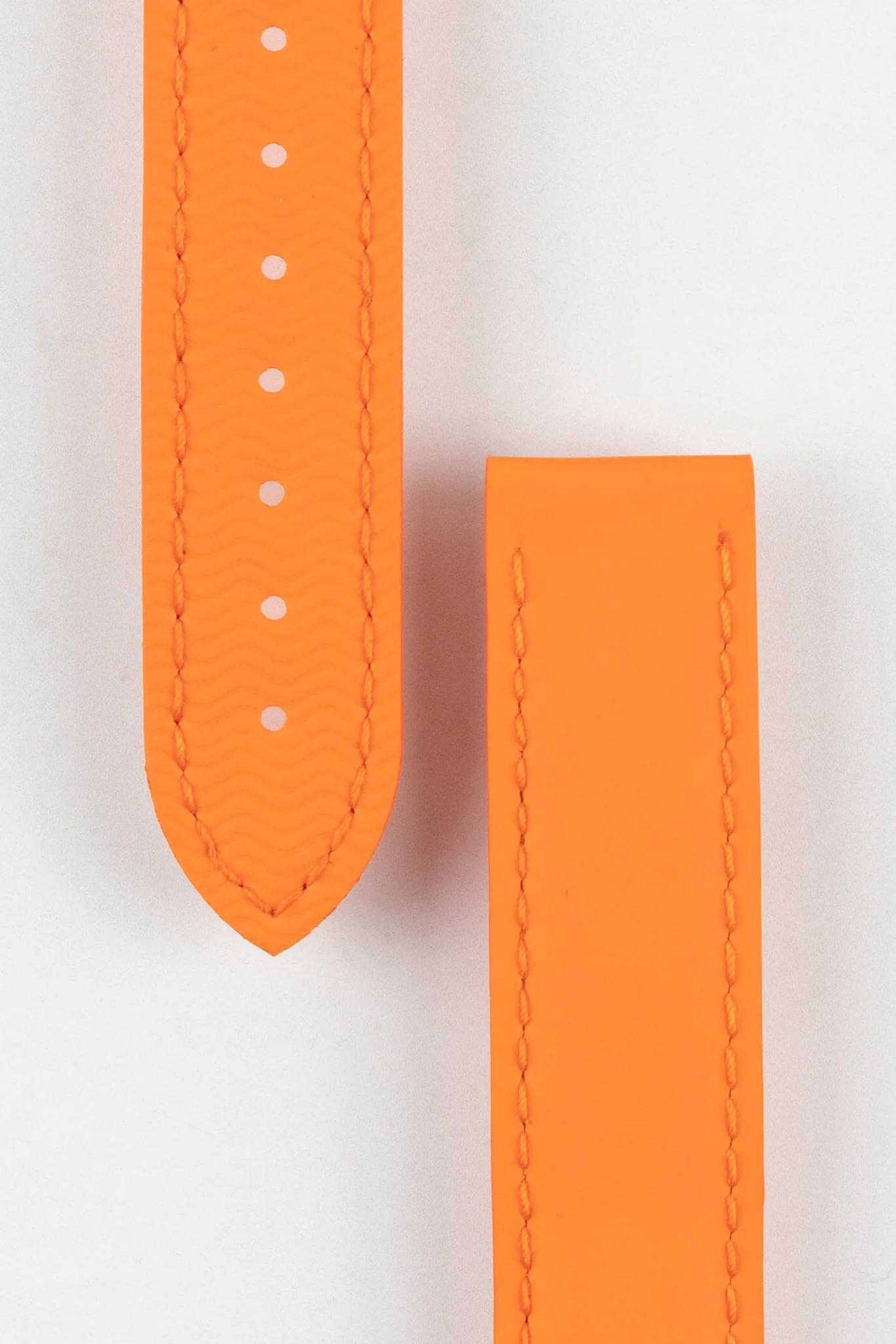 OMEGA 98000337 Planet Ocean 18mm Deployment Rubber Watch Strap in ORANGE - Image 3