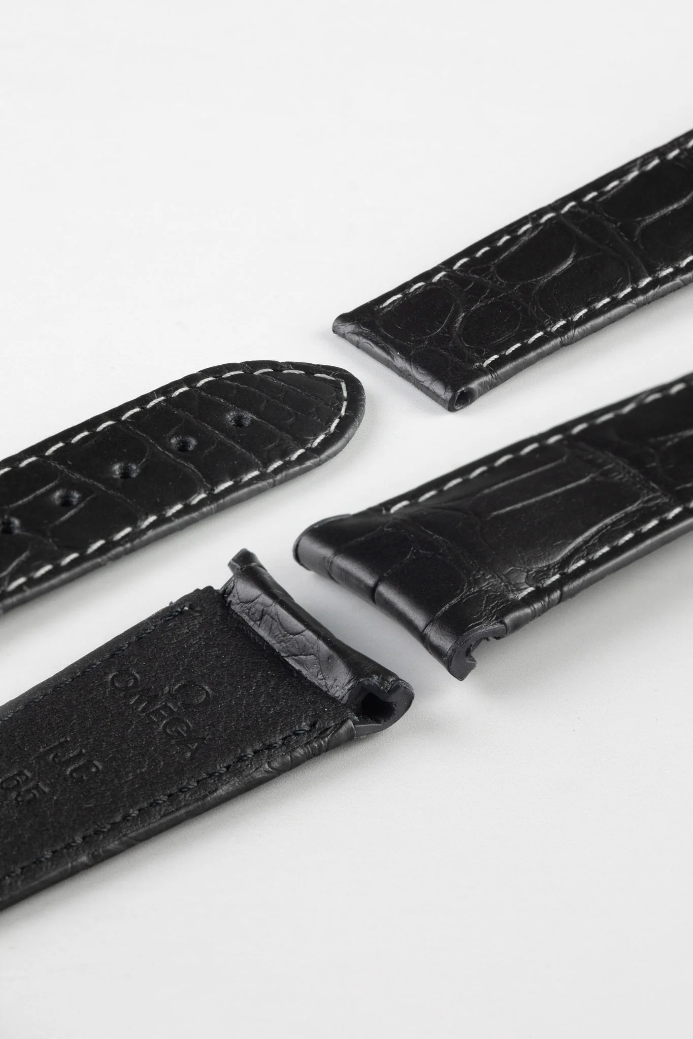OMEGA CUZ005873 Speedmaster Moonphase 21mm Short Genuine Alligator Deployment Watch Strap in BLACK - Image 4