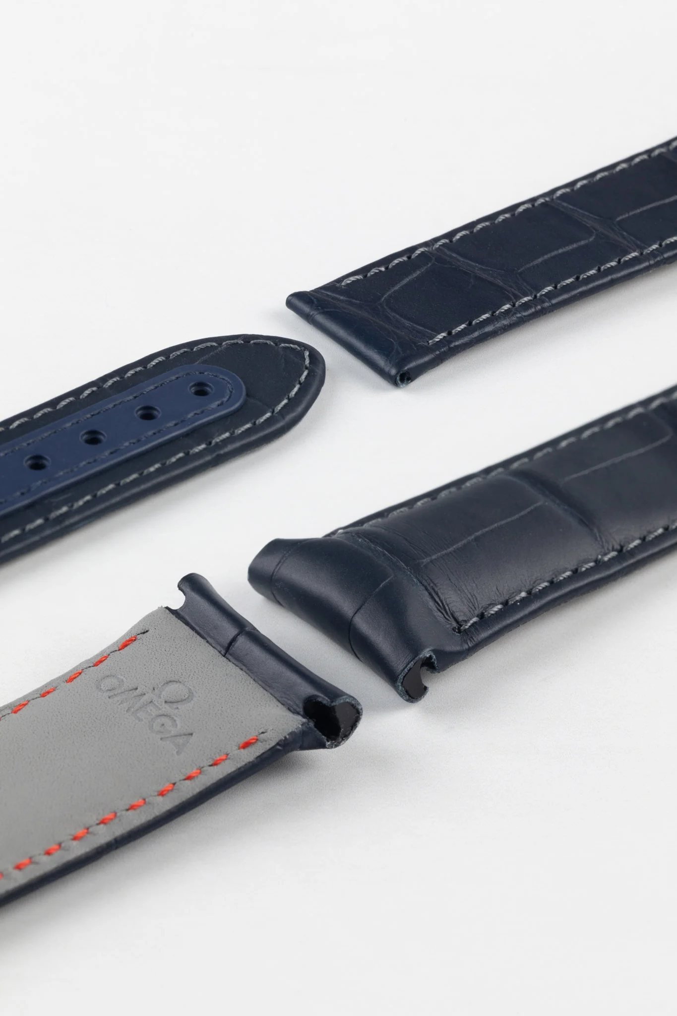 OMEGA CUZ007281 Speedmaster 'Blue Side of The Moon' 21mm Alligator Deployment Strap - BLUE - Image 3