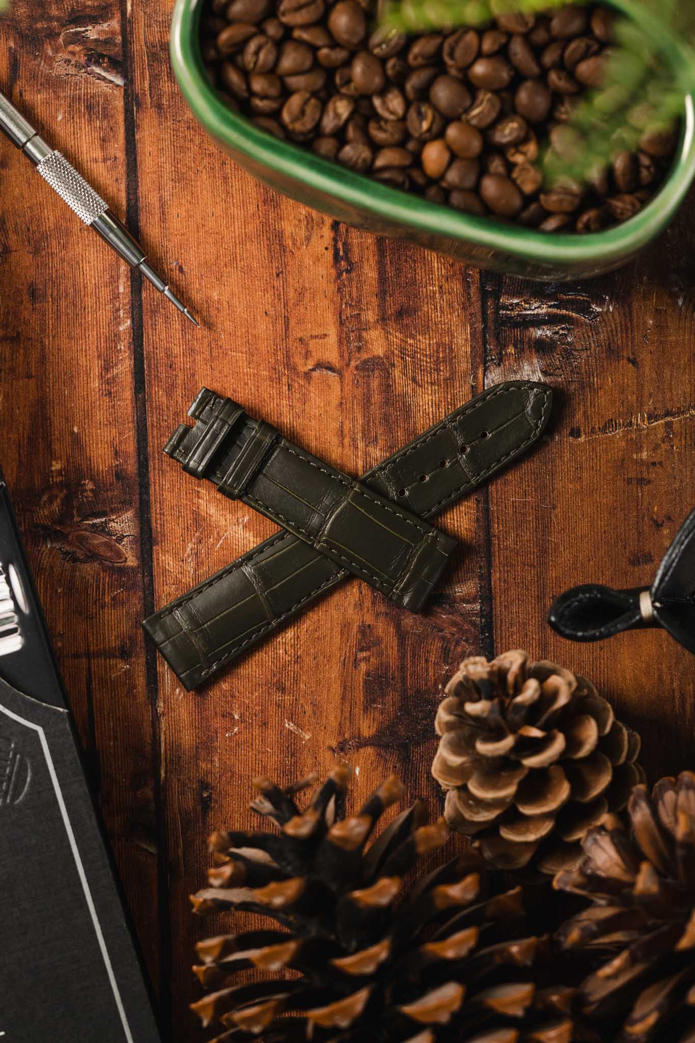 OMEGA CUZ010275 Speedmaster 20mm Genuine Alligator Watch Strap - DARK KHAKI - Image 6