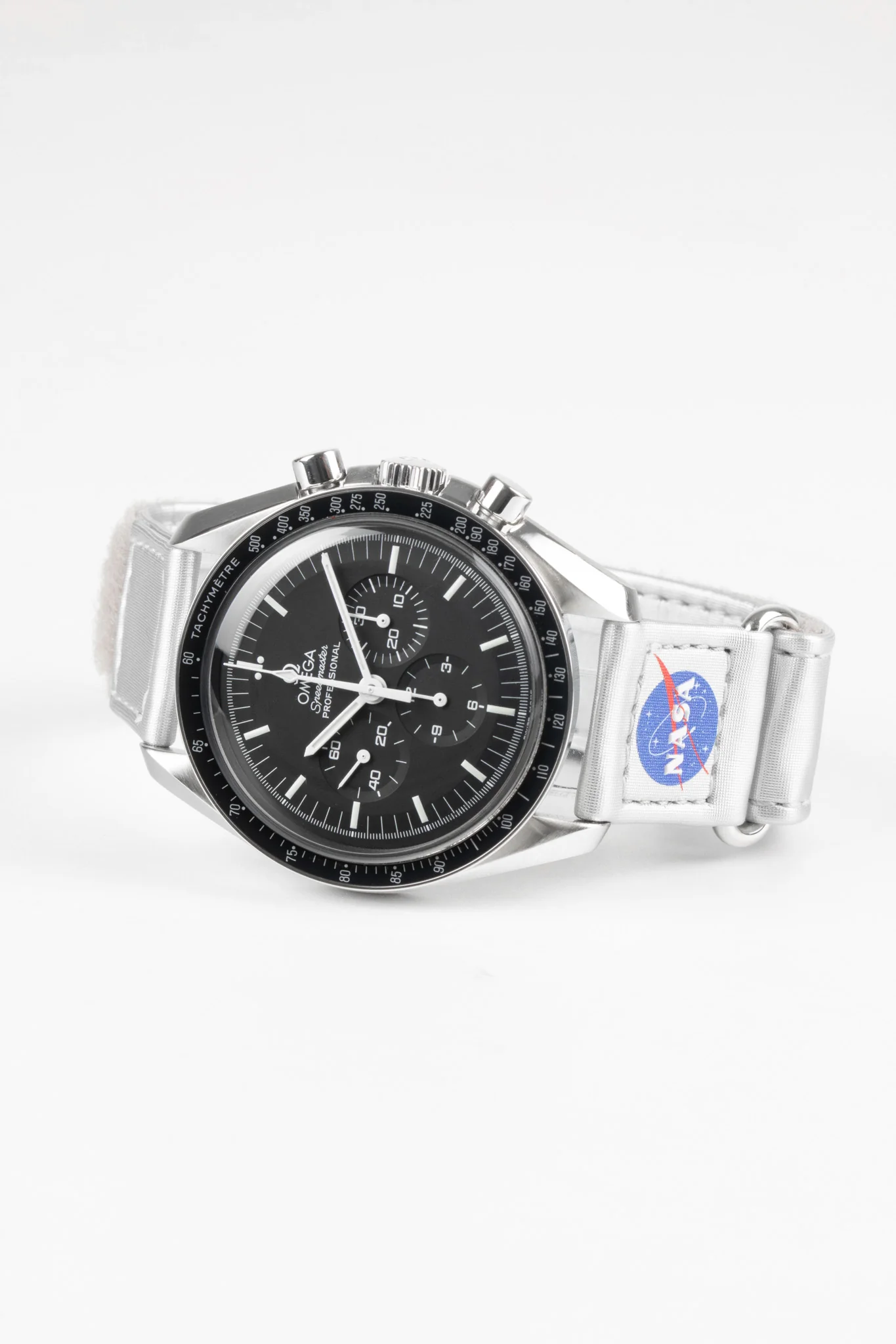 OMEGA CWZ016040 2-Piece NASA Speedmaster Moonwatch Velcro® Strap - GREY - Image 3