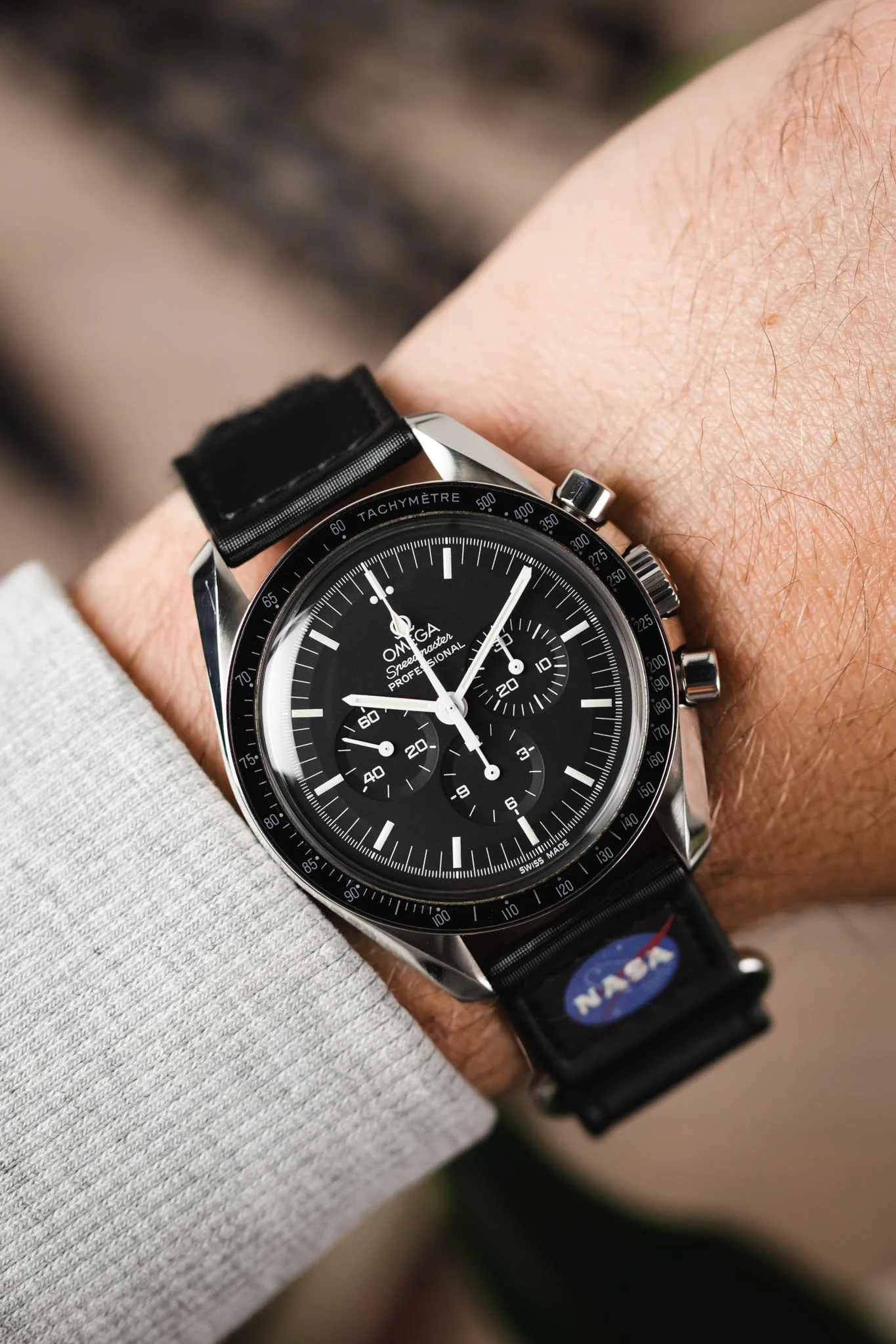 OMEGA CWZ016042 2-Piece NASA Speedmaster Moonwatch Velcro® Strap - BLACK - Image 2