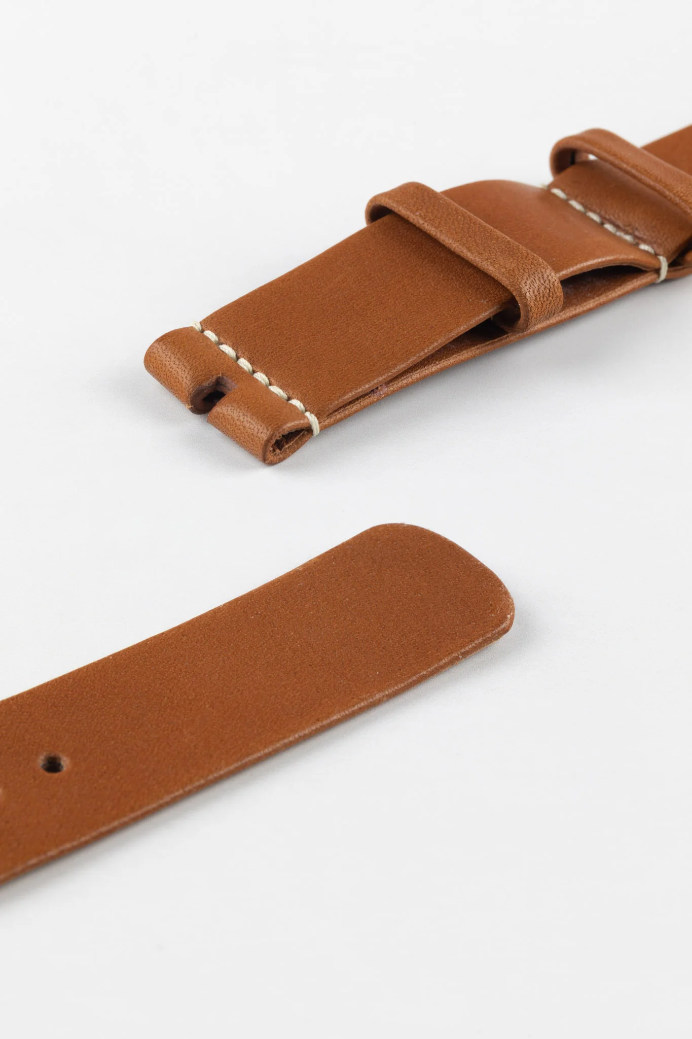 OMEGA Novonappa Leather One-Piece Watch Strap in GOLD BROWN - Image 4