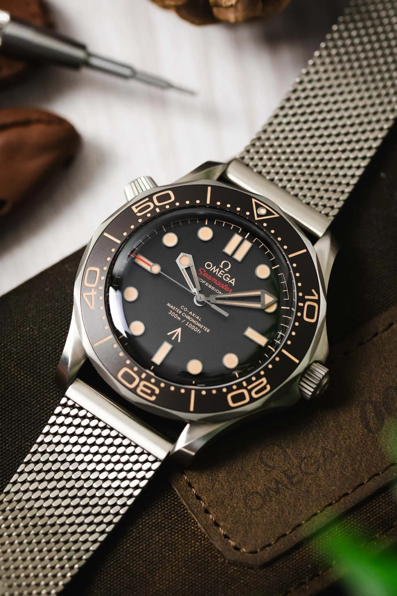 OMEGA Seamaster Diver 300M - No Time To Die 42mm - Black Dial - Image 6