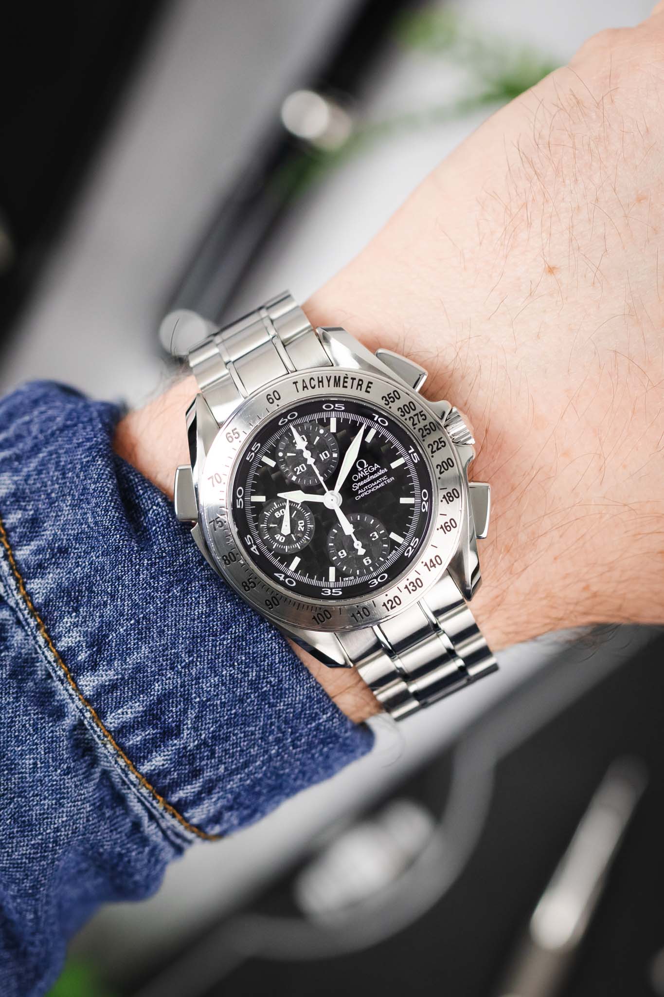 OMEGA Speedmaster Split-Seconds Chrono Carbon Dial -  42.25mm - Image 2