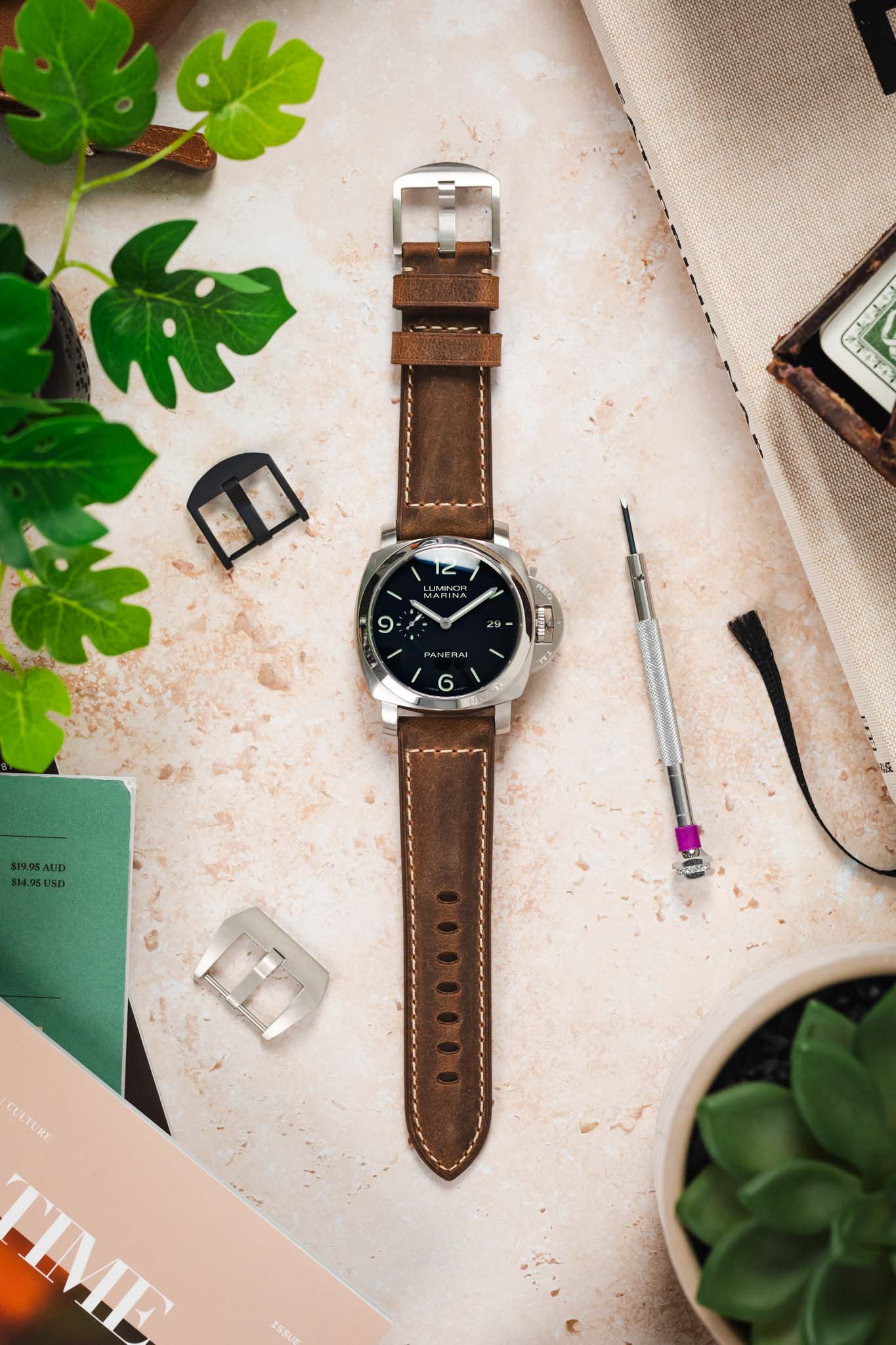 Padded Crazy Horse Watch Strap in BROWN - Image 14