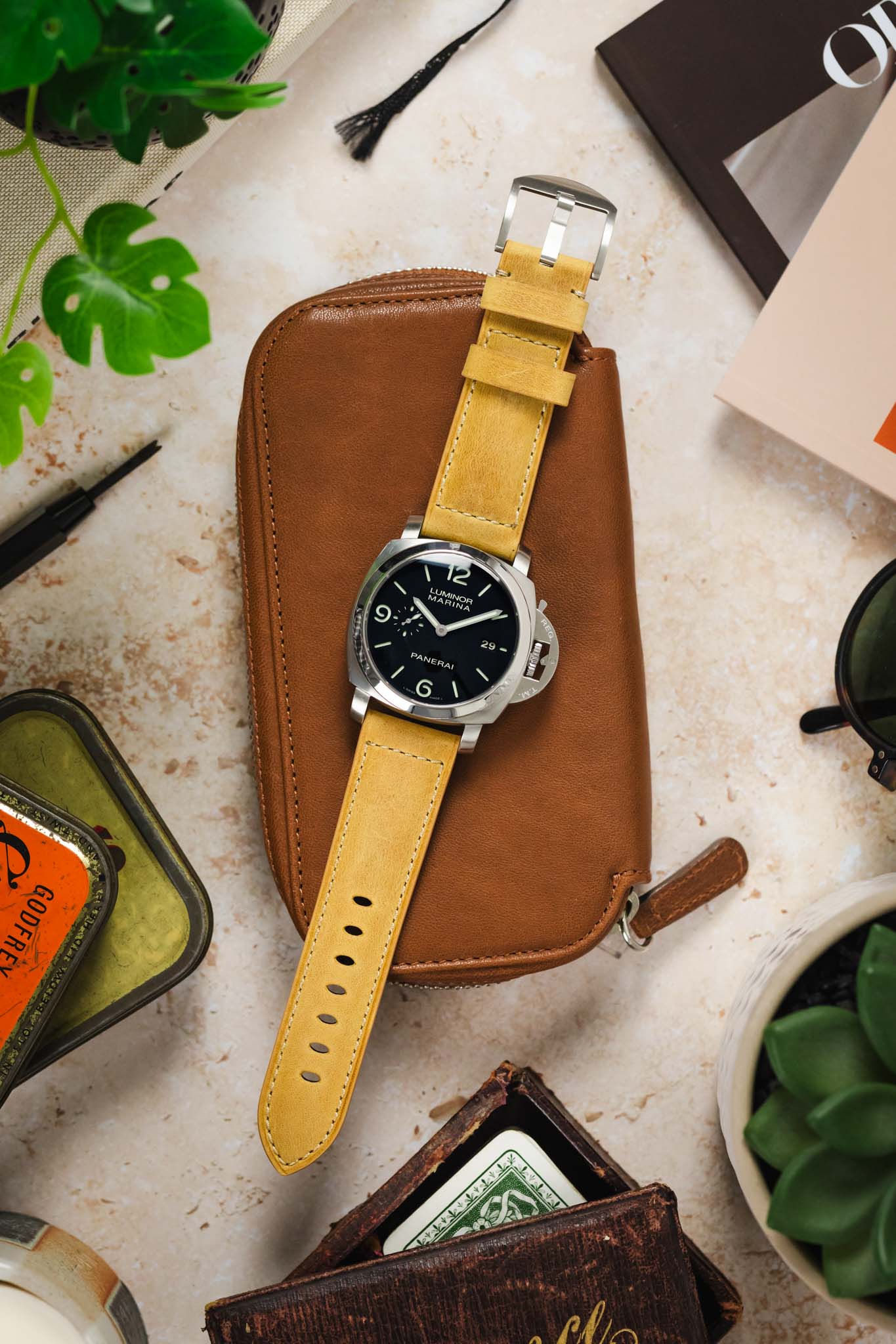 Padded Crazy Horse Watch Strap in TAN - Image 14