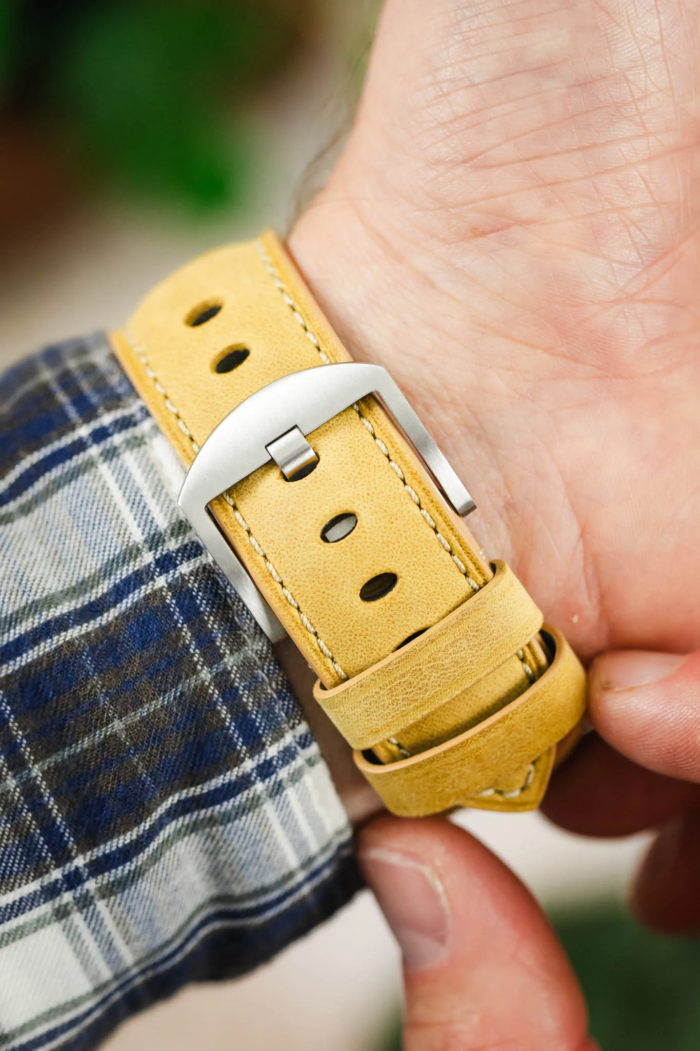 Padded Crazy Horse Watch Strap in TAN - Image 6