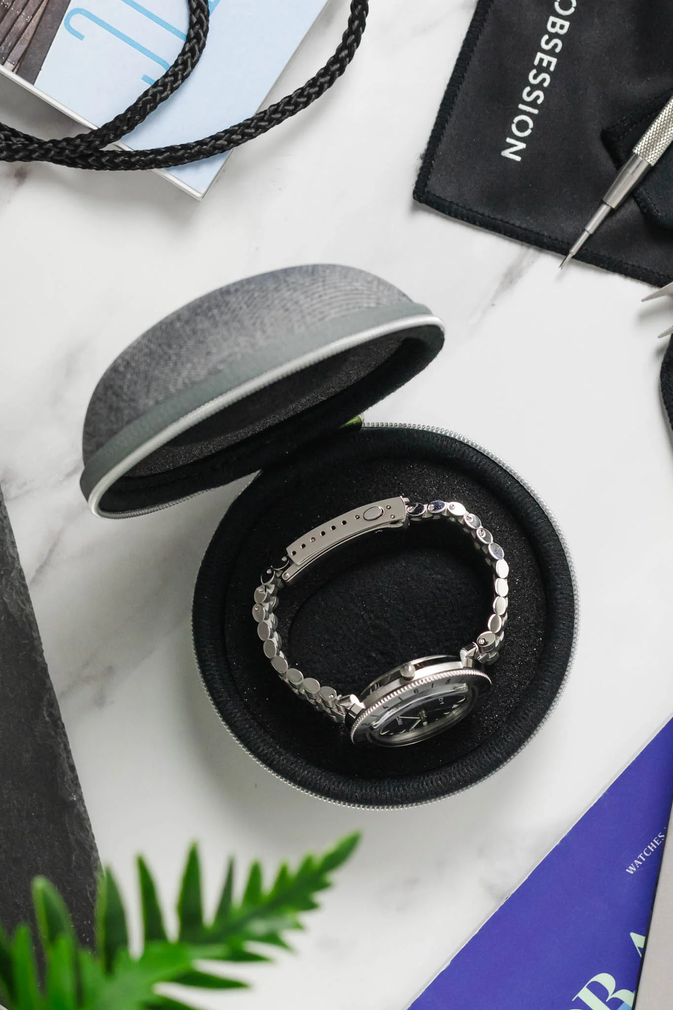 Oyster - 1 Watch Travel Case - Pebble Grey - Image 6