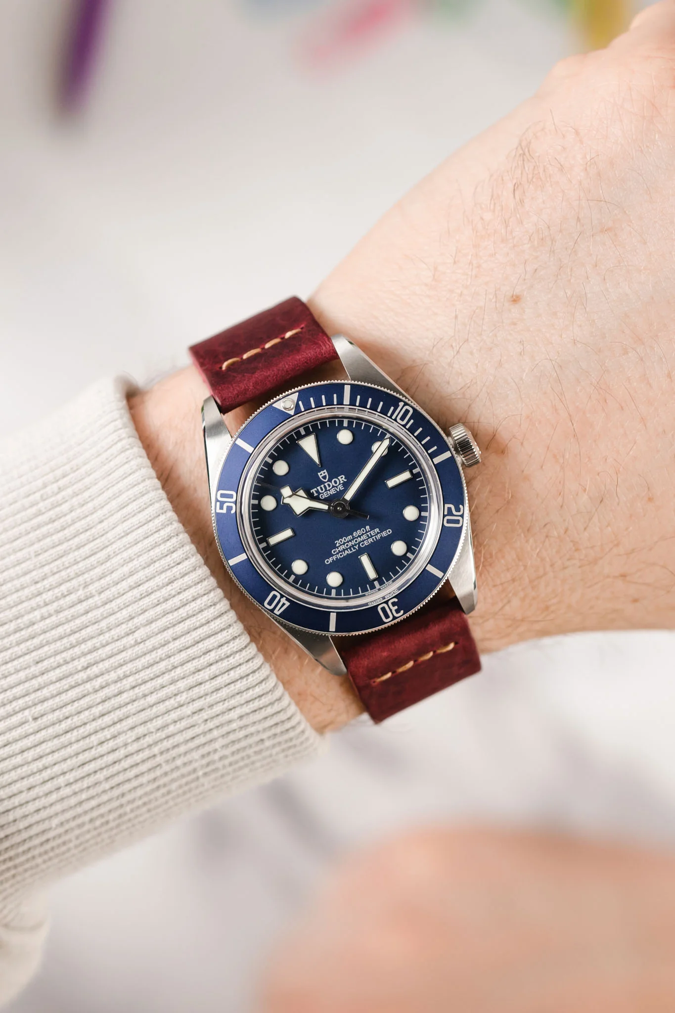 Pebro ARTISAN Leather Watch Strap in BURGUNDY - Image 2