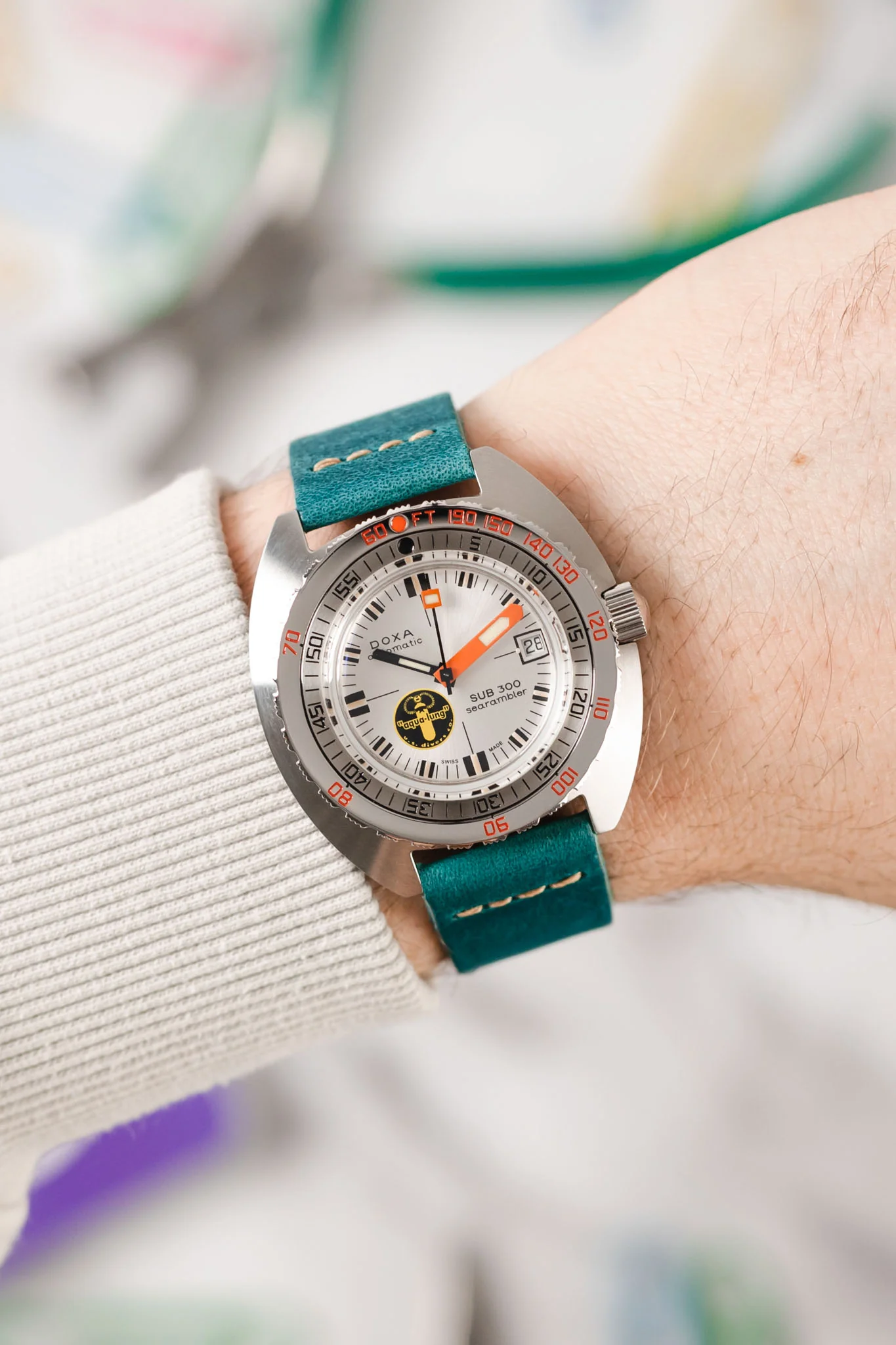 Pebro ARTISAN Leather Watch Strap in TURQUOISE - Image 2