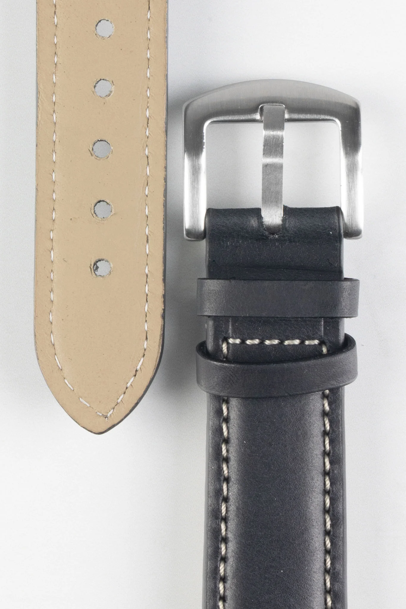 Pebro CADW Padded Vintage Leather Watch Strap in BLACK - Image 2