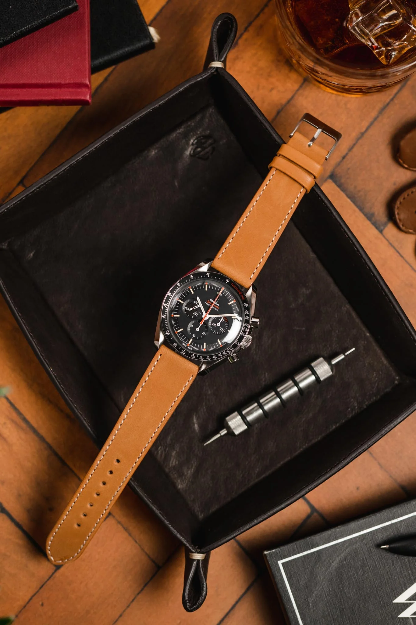 Pebro CLASSIC Unpadded Calfskin Leather Watch Strap in COGNAC - Image 6