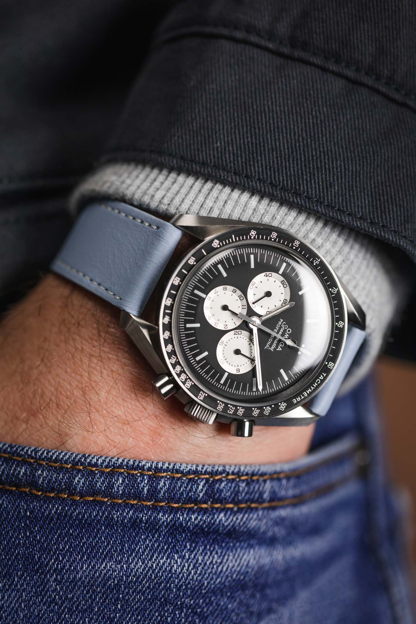Pebro CLASSIC Unpadded Calfskin Leather Watch Strap in LIGHT BLUE - Image 6