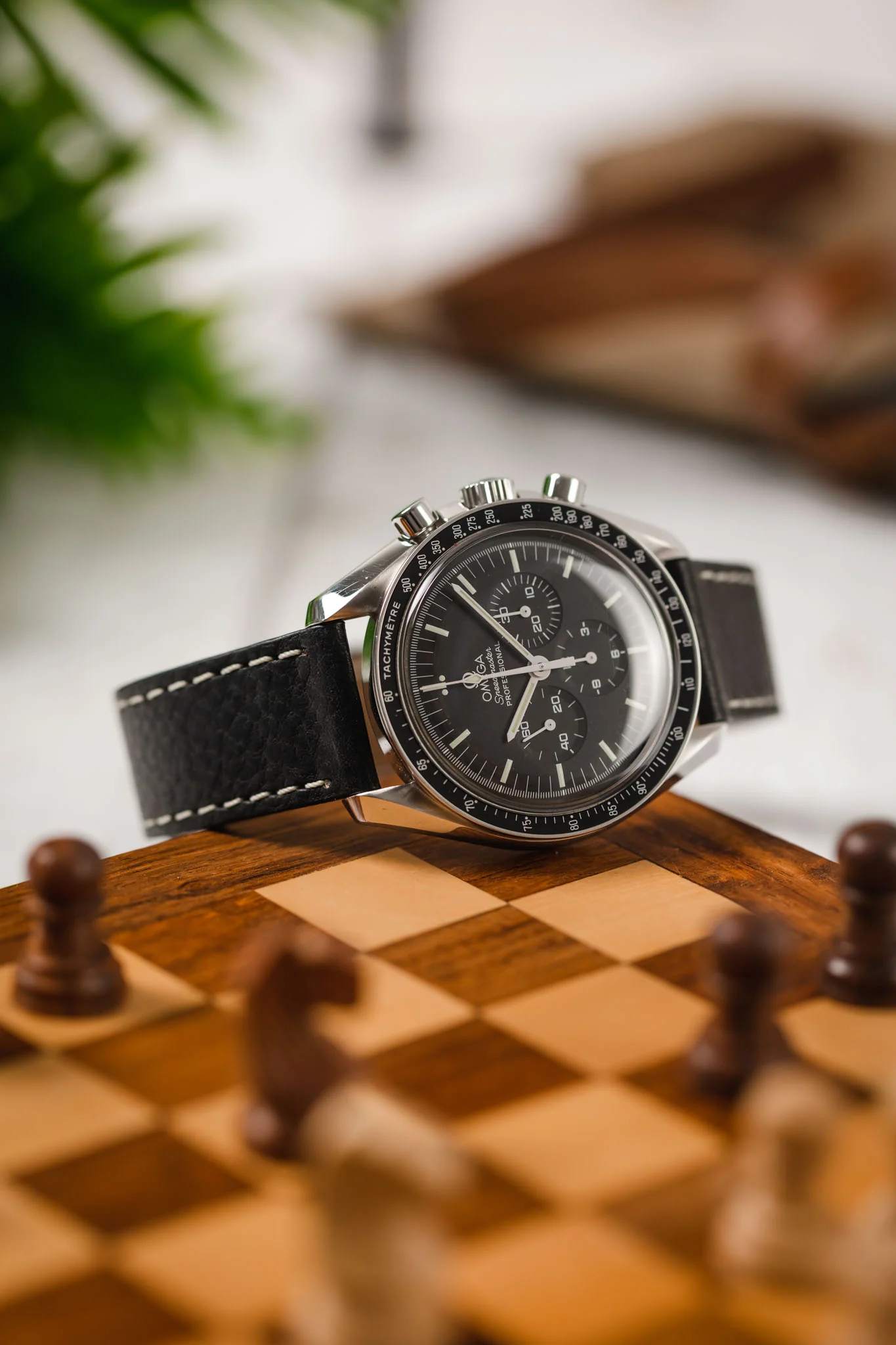 Pebro HALF-STITCH Calfskin Leather Watch Strap in BLACK - Image 4