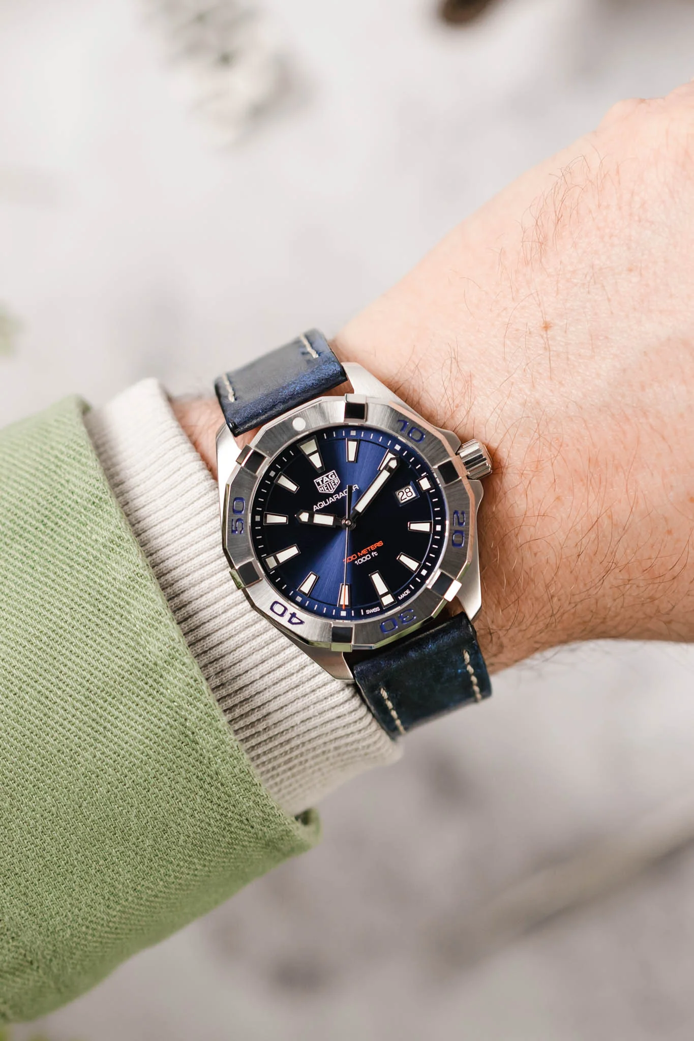 Pebro HISTORIC Hand-Finished Leather Watch Strap in BLUE - Image 2
