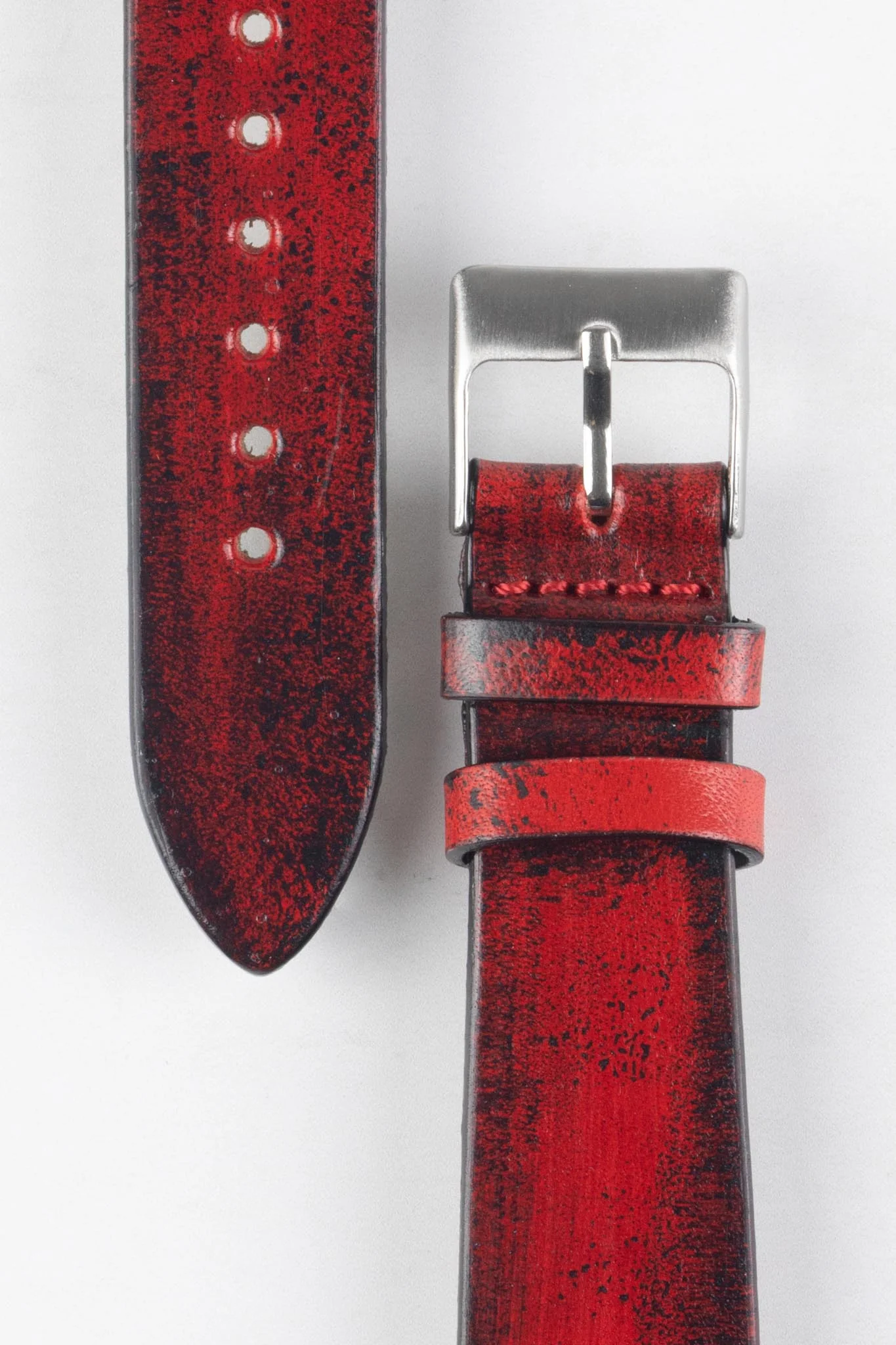 Pebro VENEER Lacquered Vintage Leather Watch Strap in RED - Image 4