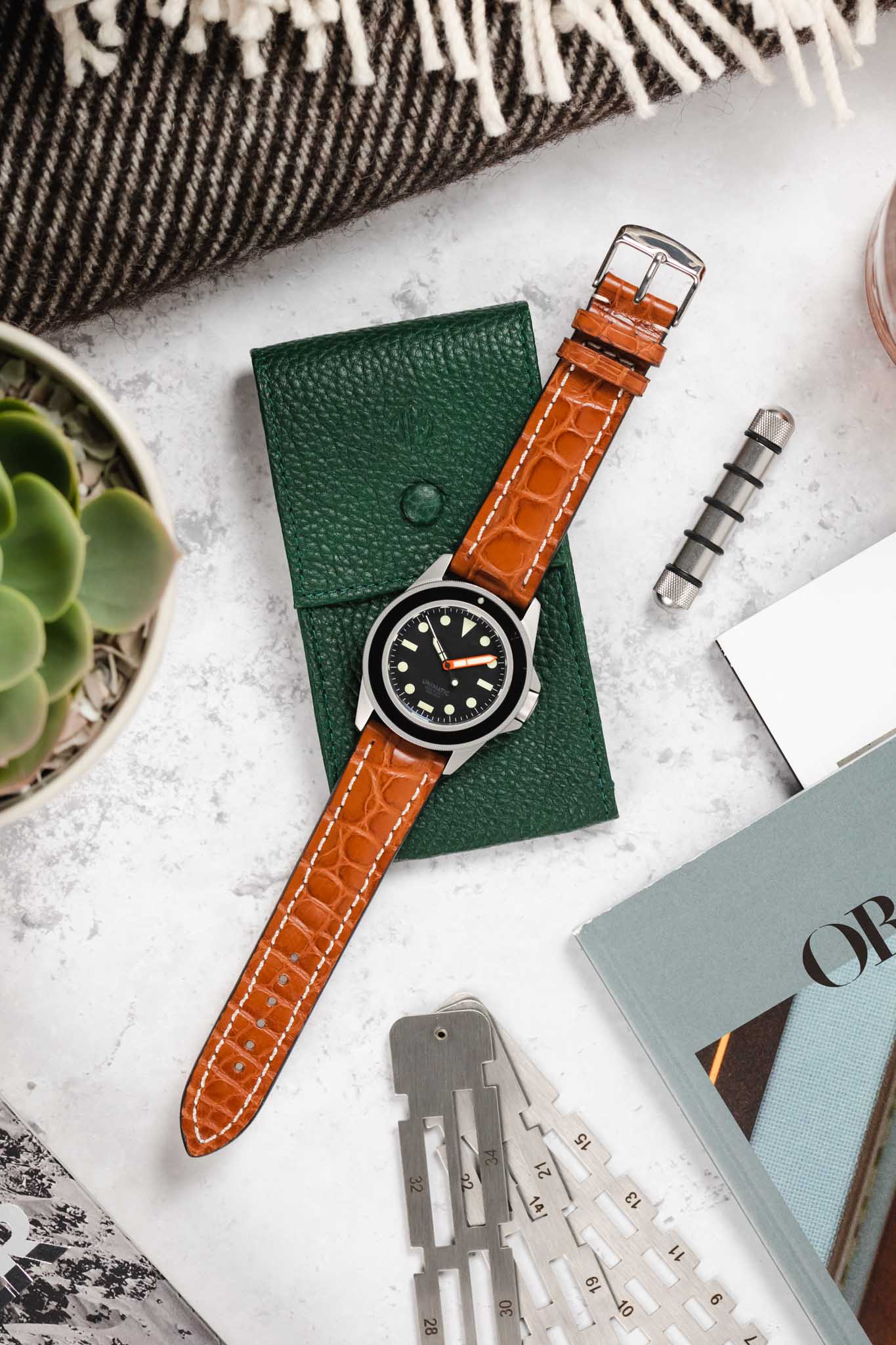 RIOS1931 AMBASSADOR Genuine Alligator Flank Padded Watch Strap in COGNAC - Image 9
