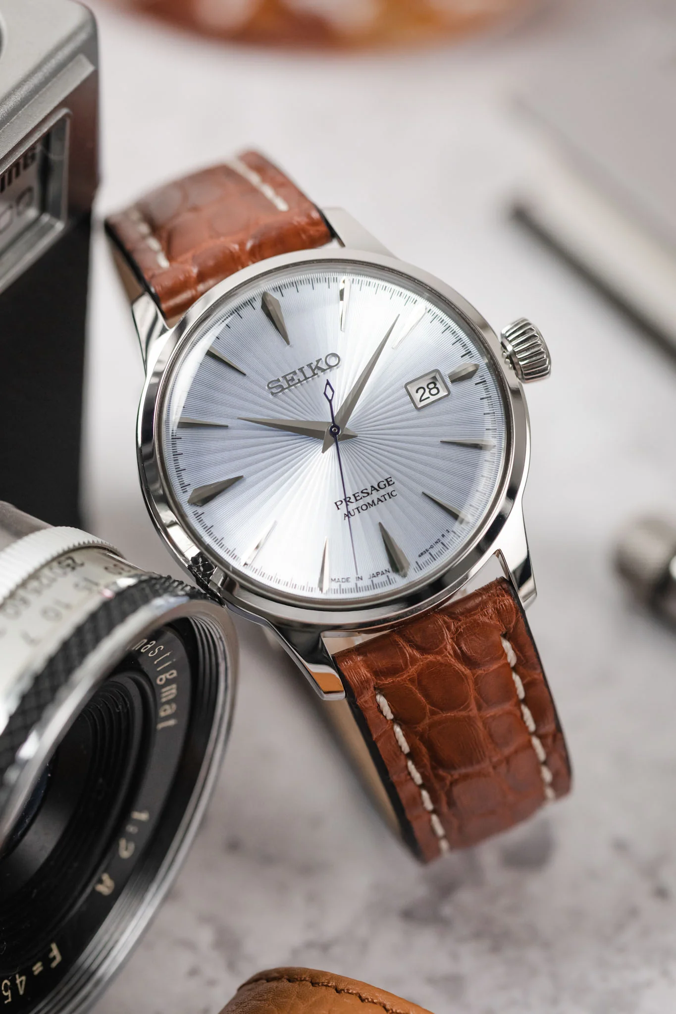 RIOS1931 AMBASSADOR Genuine Alligator Flank Padded Watch Strap in MAHOGANY - Image 4